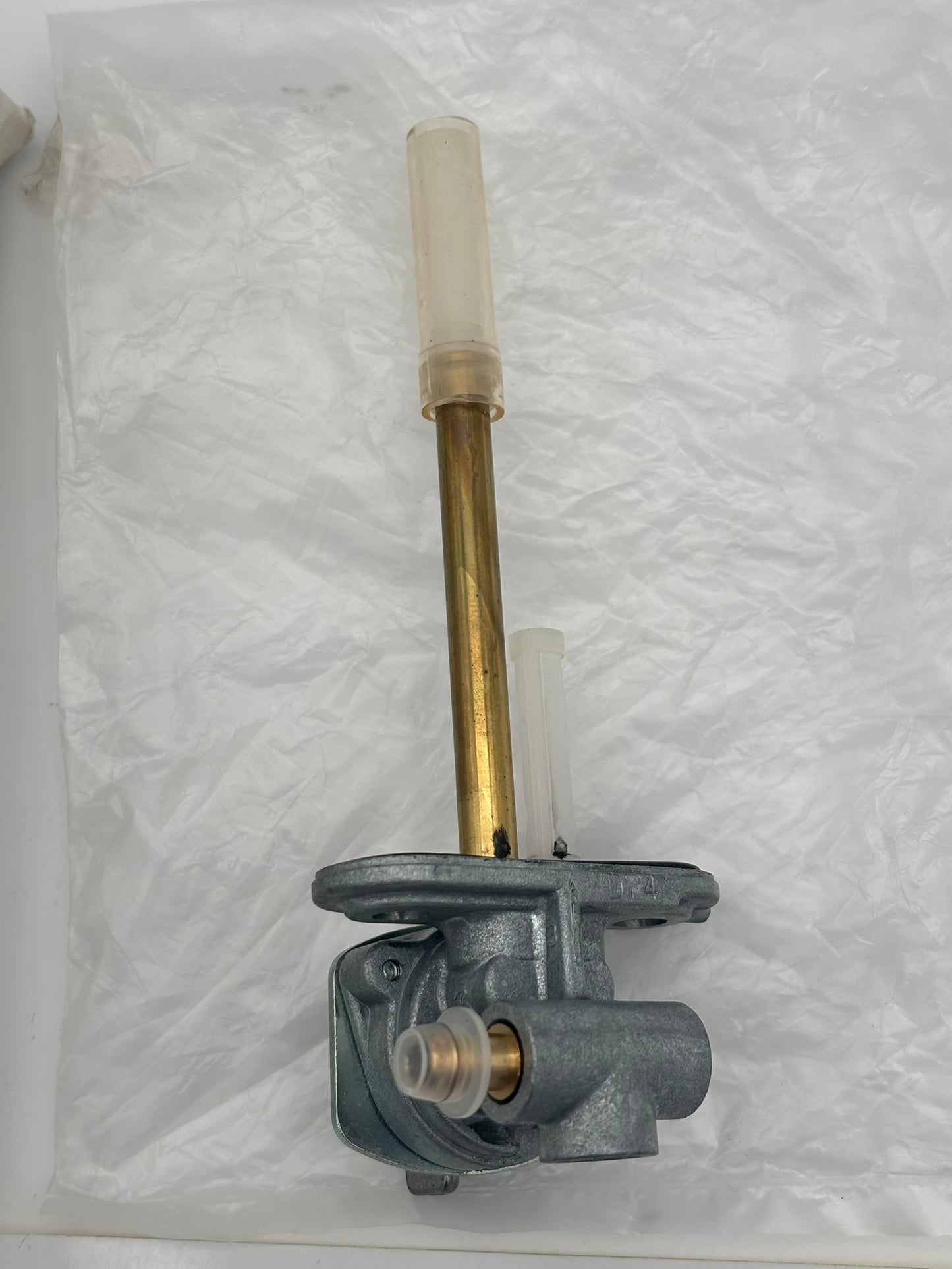 YAMAHA FUEL COCK ASSY 36R-24500-01-00 Y235
