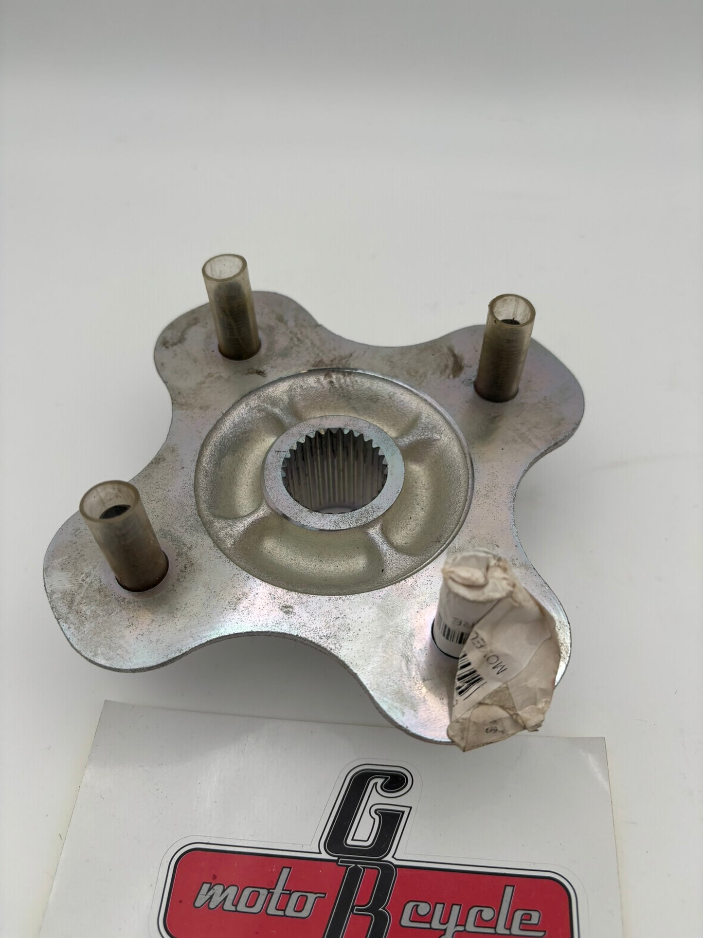 YAMAHA 2003 YFM660F REAR HUB 5KM-25311-10-00 Y236