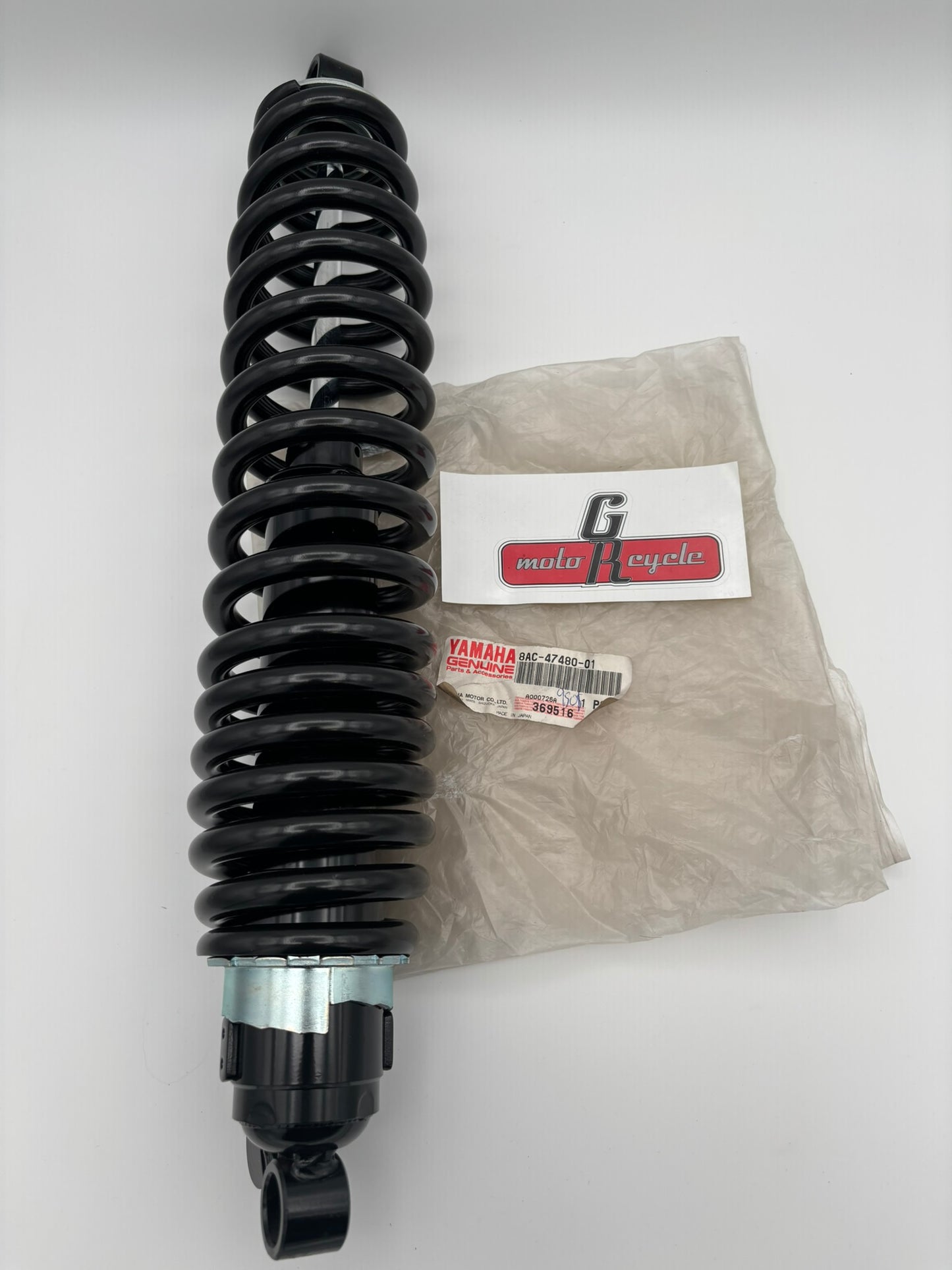 YAMAHA SHOCK ABSORBER 8AC-47480-01-00 Y238