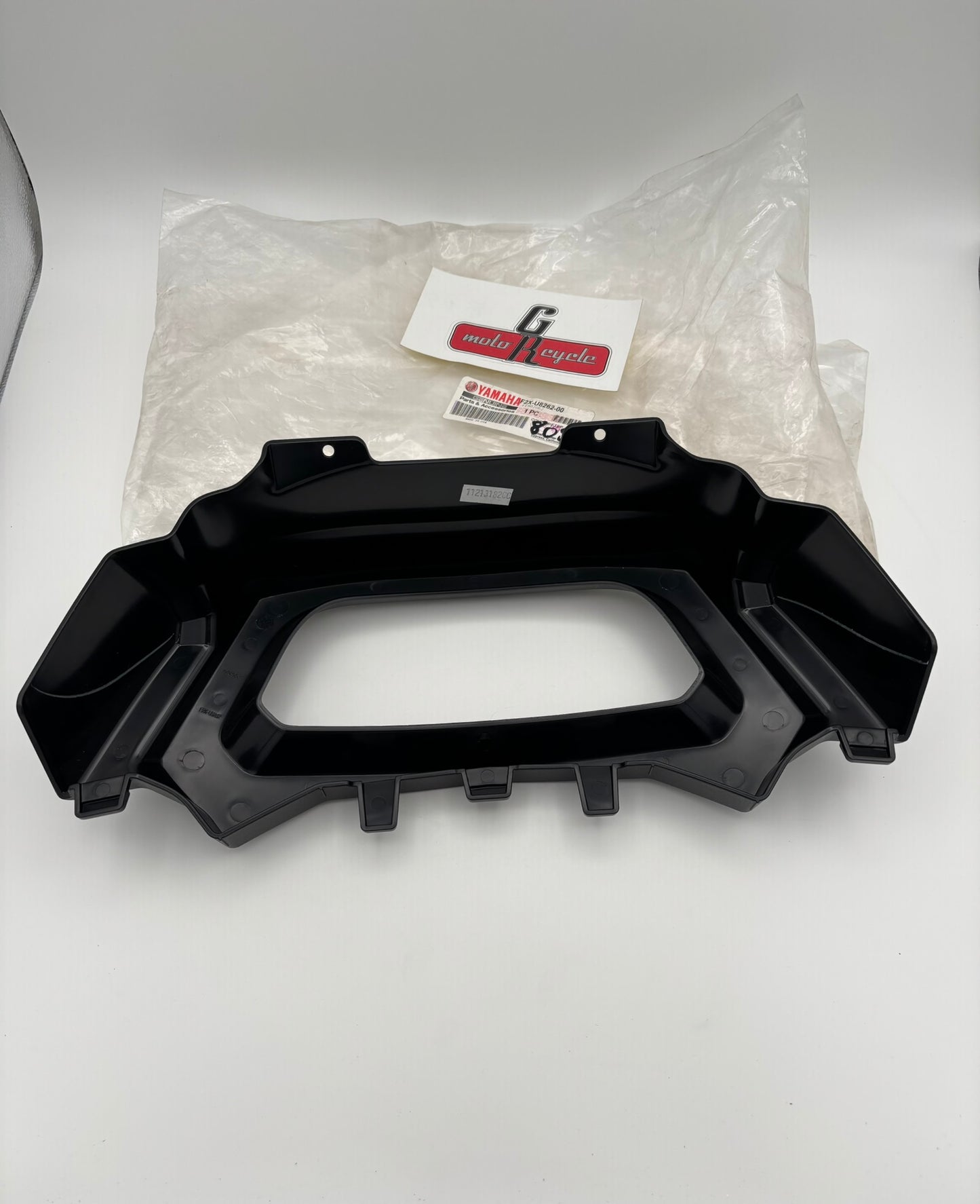 YAMAHA COVER METER F2X-U8262-00-00 Y242