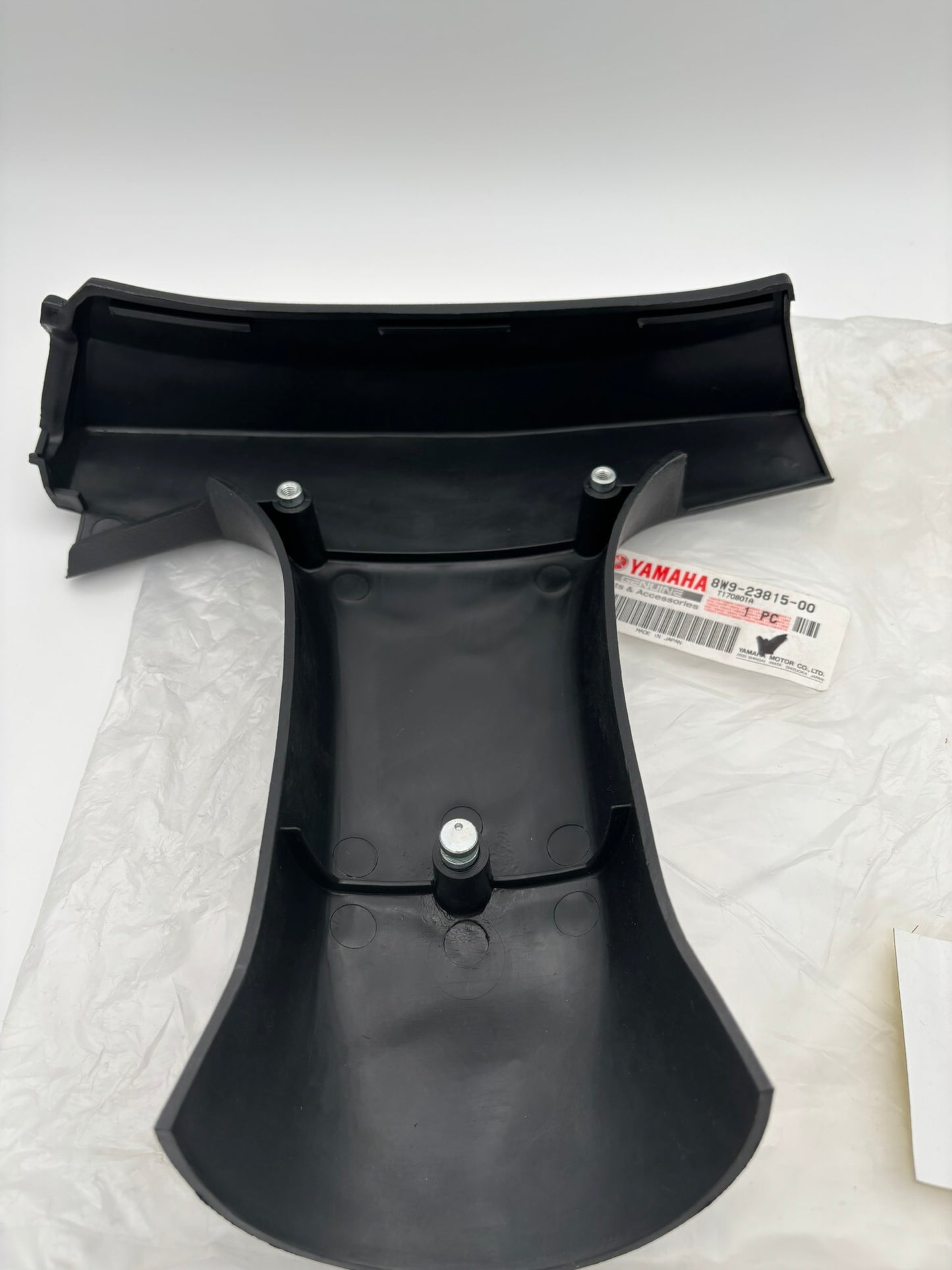 YAMAHA STEERING PAD 8W9-23815-00-00 Y243