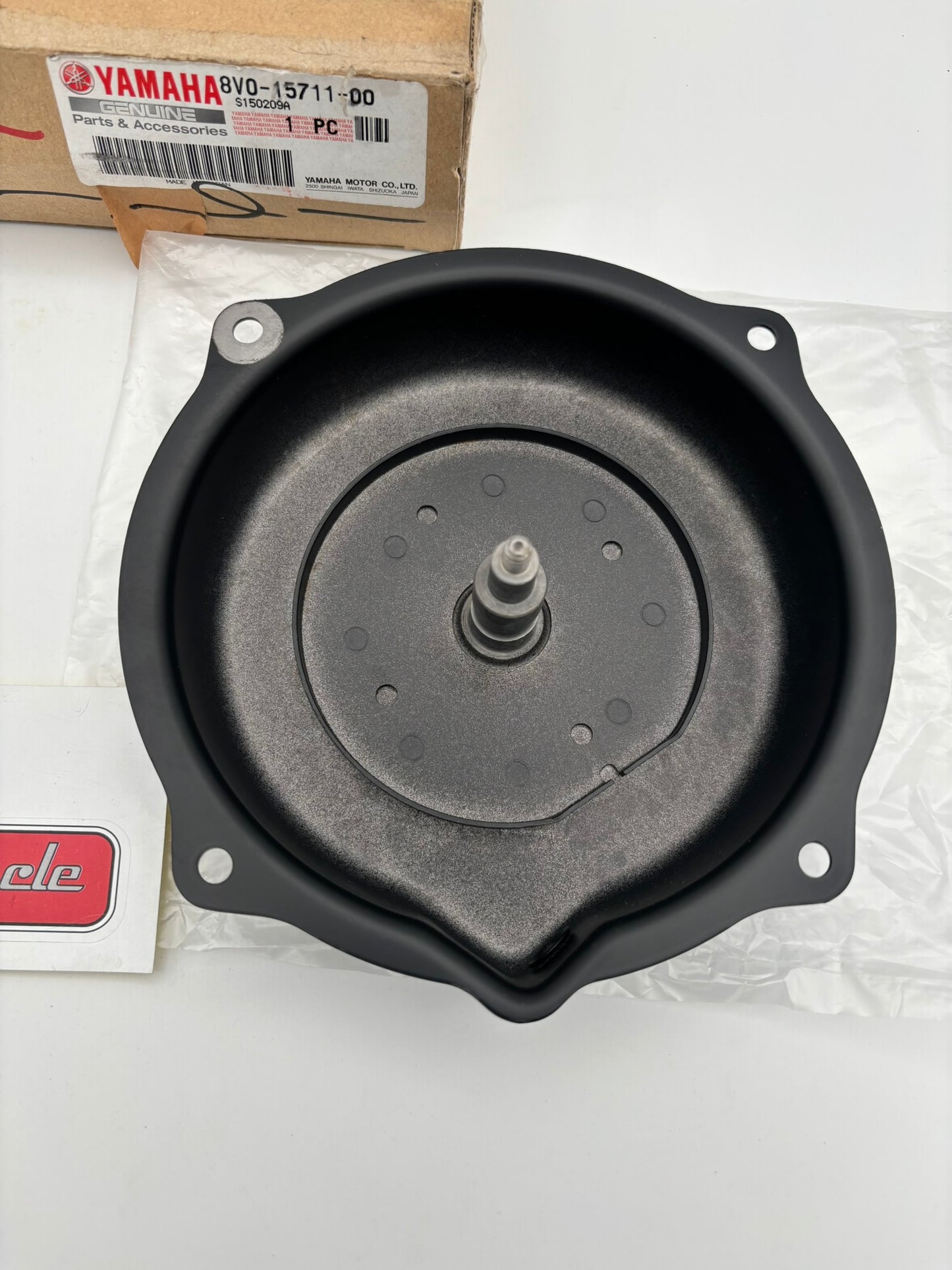 YAMAHA STARTER CASE 8V0-15711-00-00 Y243