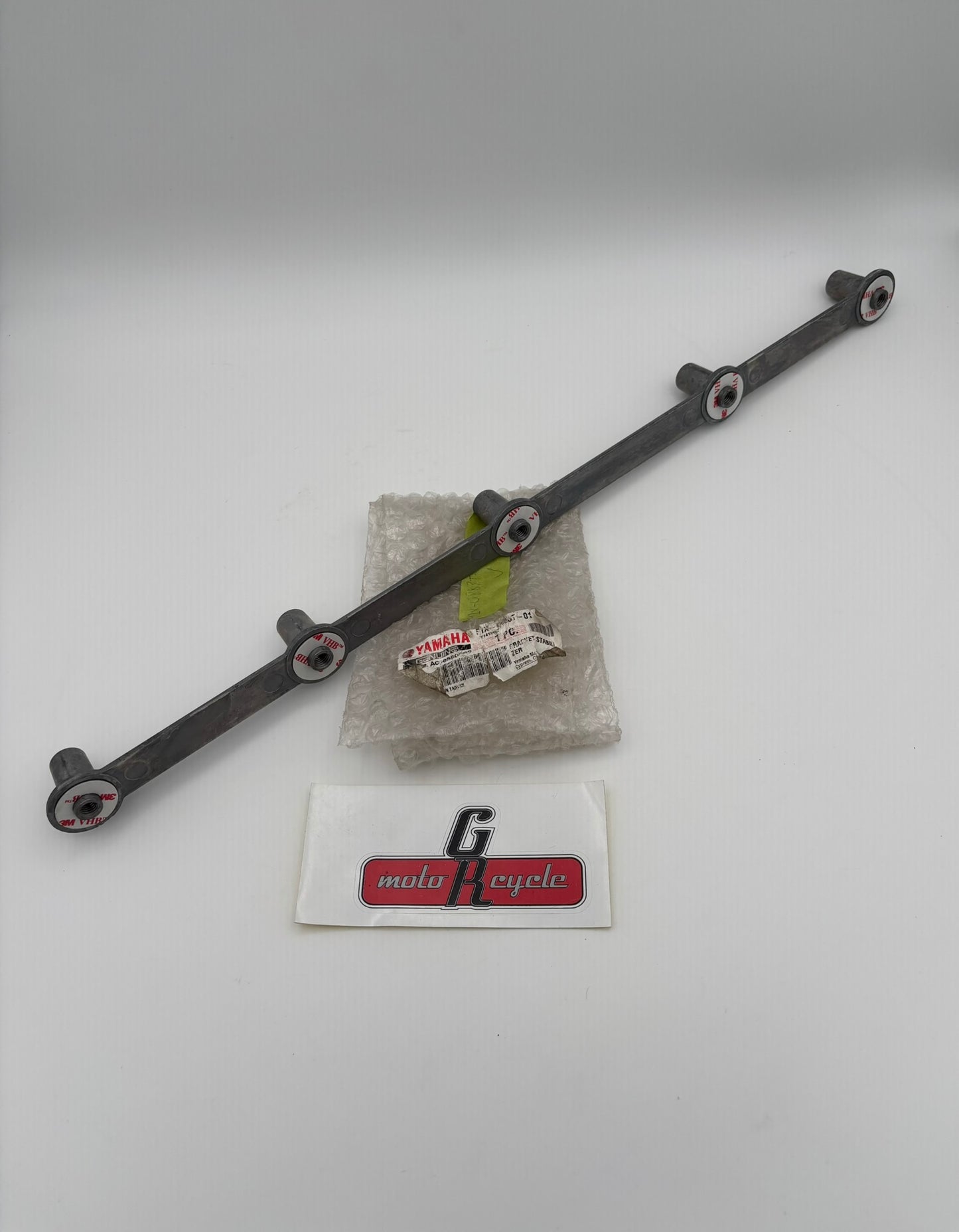 YAMAHA STABILIZER BRACKET F1X-U883T-01-00 Y244
