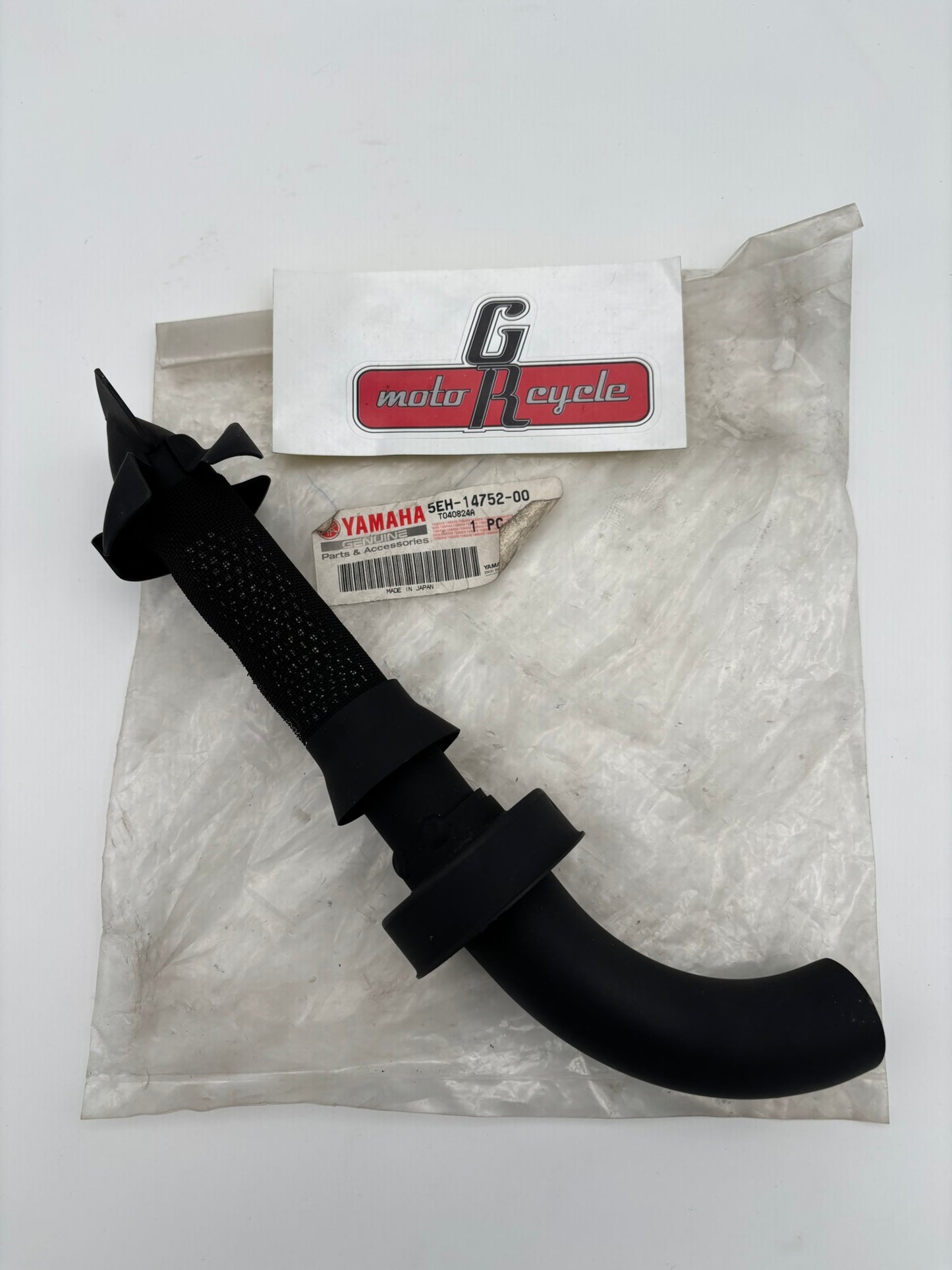 YAMAHA OUTLET PIPE 5EH-14752-00-00 Y244