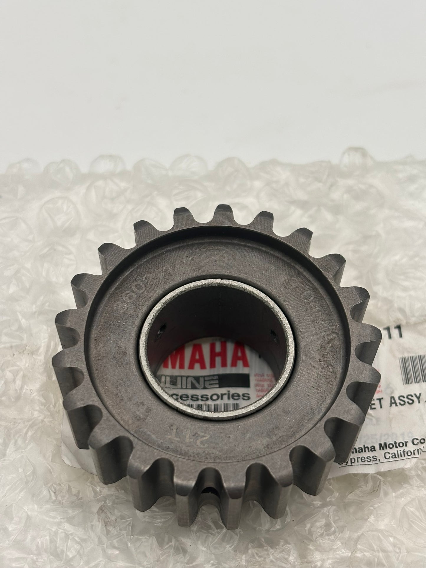 YAMAHA DRIVE SPROCKET ASSY 8KC-E769A-11-00 Y246