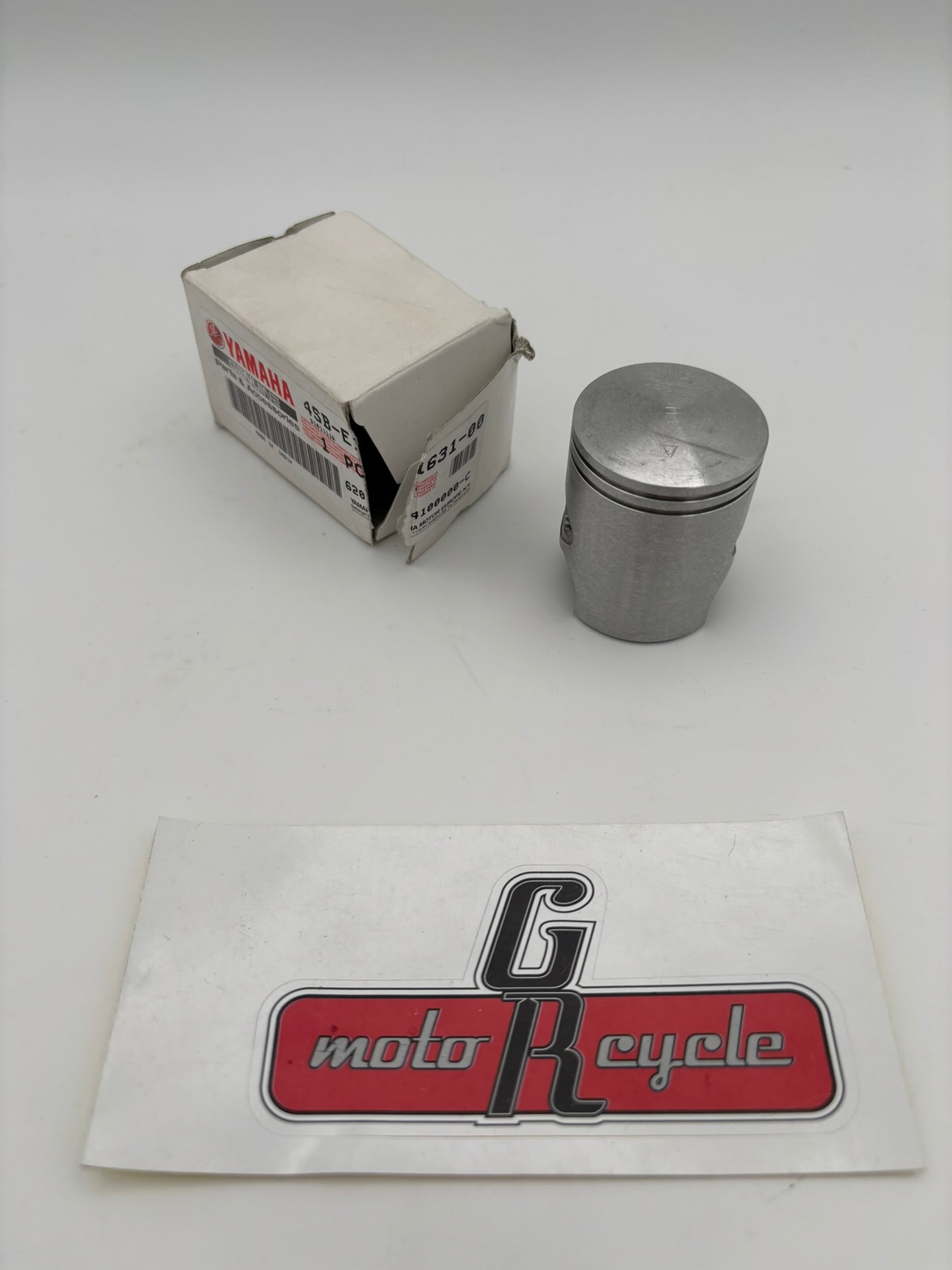 YAMAHA PISTON (STD) SUB 5WW-E1631-10-00 4SB-E1631-00-00 Y246