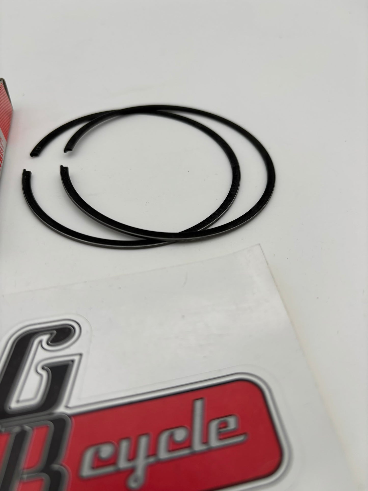 YAMAHA PISTON RING 1ST 8DJ-11603-10-00 Y246