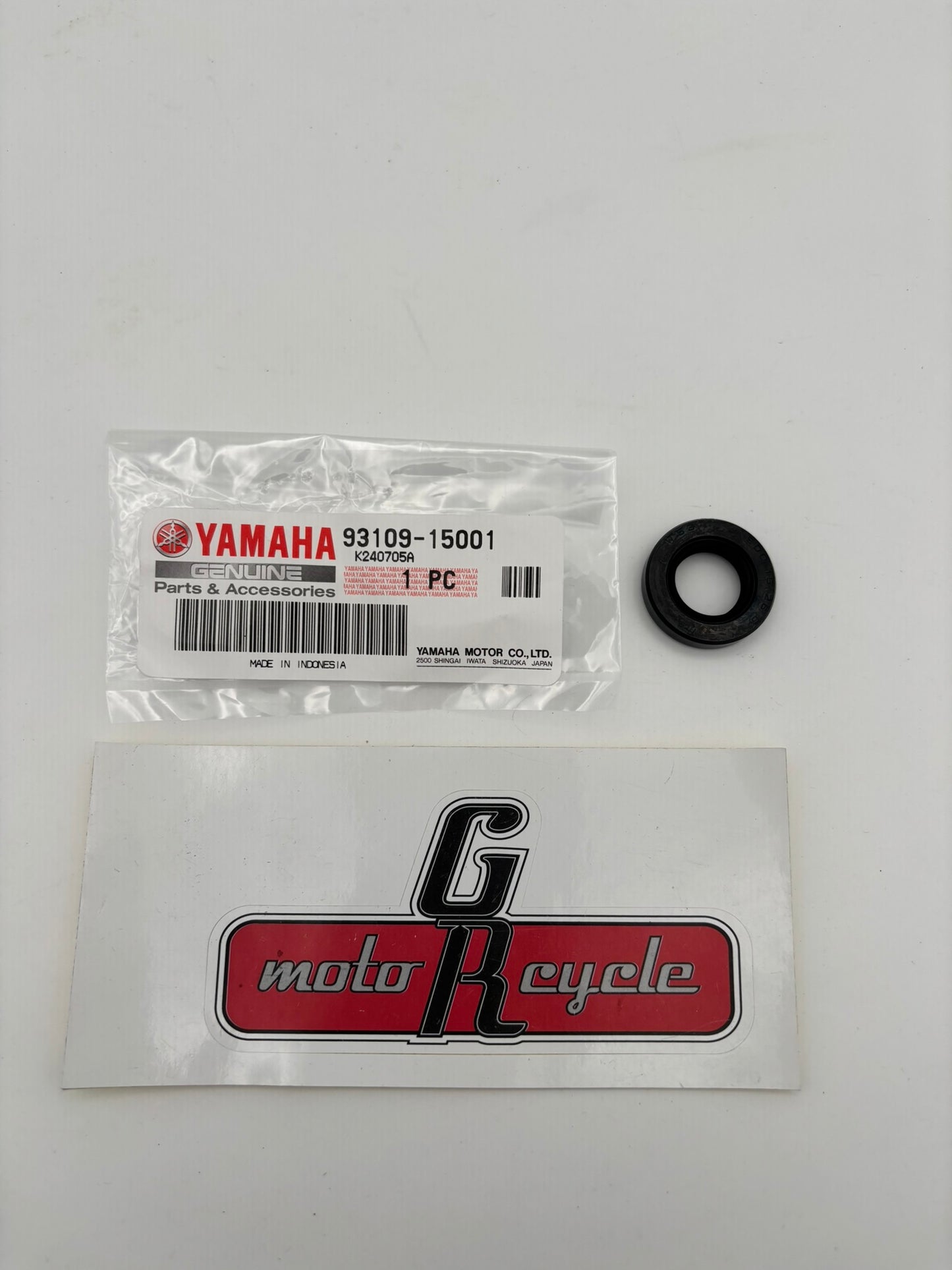 YAMAHA OIL SEAL (15X26X6-102) 93109-15001-00 Y247