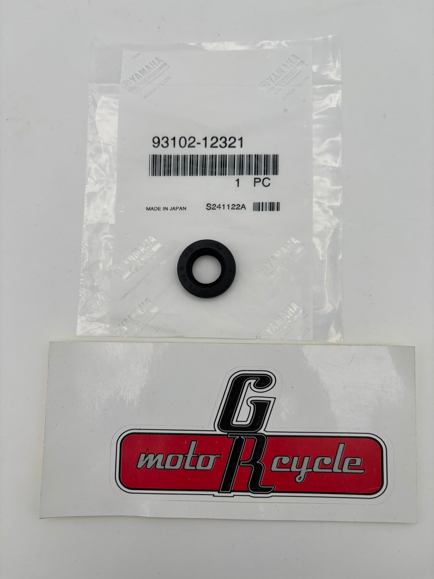 YAMAHA OIL SEAL (30X) 93102-12321-00 Y247