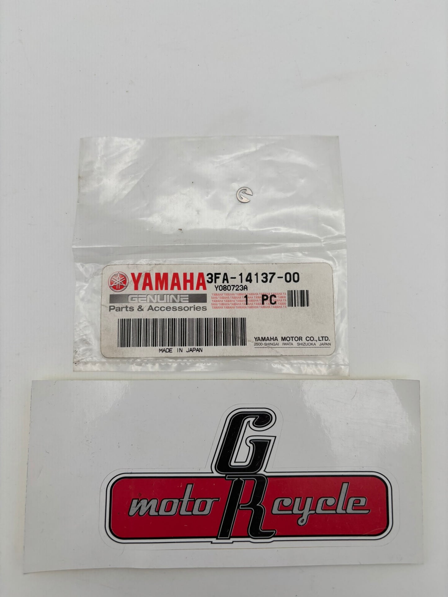 YAMAHA CLIP 3FA-14137-00-00 Y248