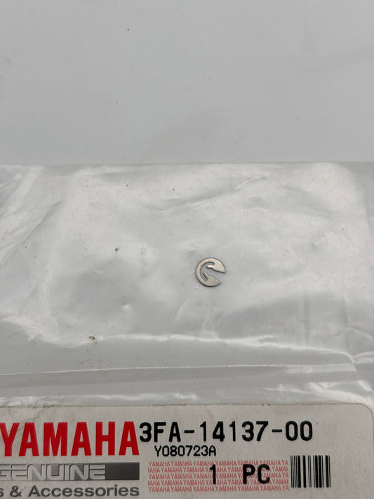 YAMAHA CLIP 3FA-14137-00-00 Y248