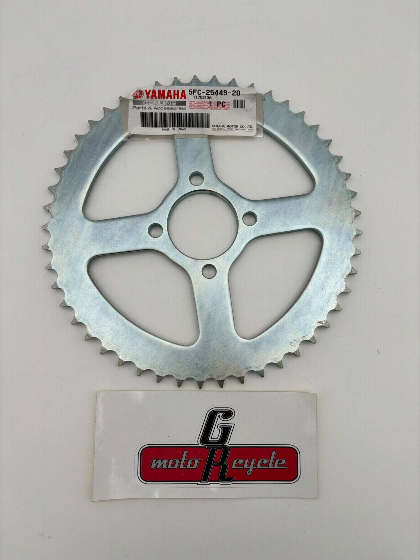 YAMAHA DRIVEN SPROCKET (49T) 5FC-25449-20-00 Y249
