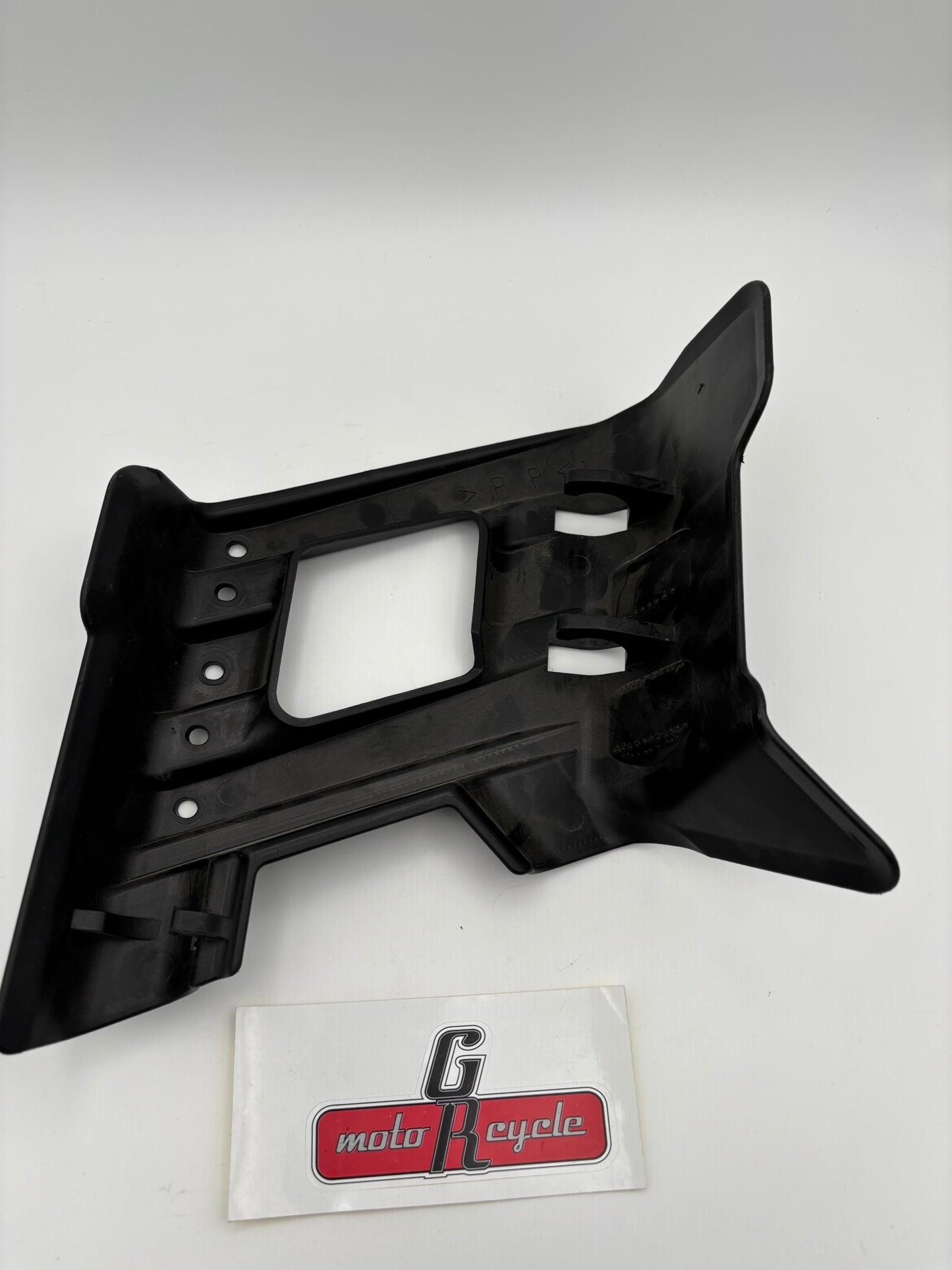YAMAHA THRUST COVER 5KM-22129-00-00 Y250