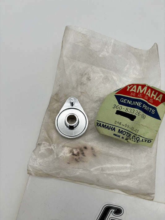 YAMAHA REAR FLASHER COLLAR 360-83326-00-00 Y253