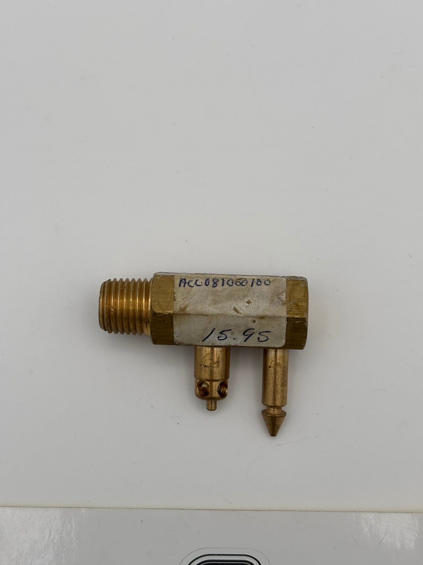 YAMAHA TANK FITTING SUB ACC-08100-02-00 ACC-08100-01-00 Y253