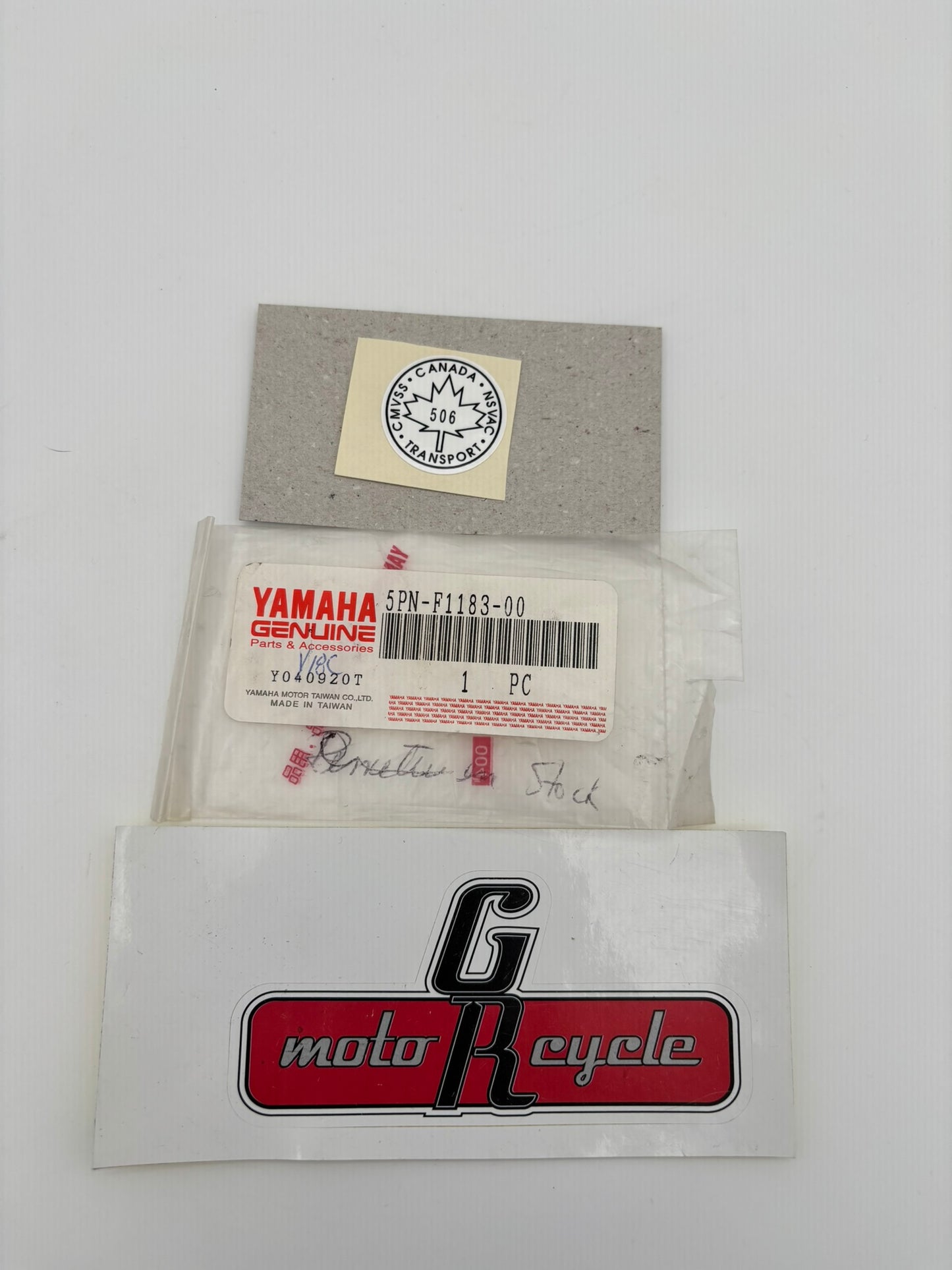 YAMAHA PLATE 5PN-F1183-00-00 Y255