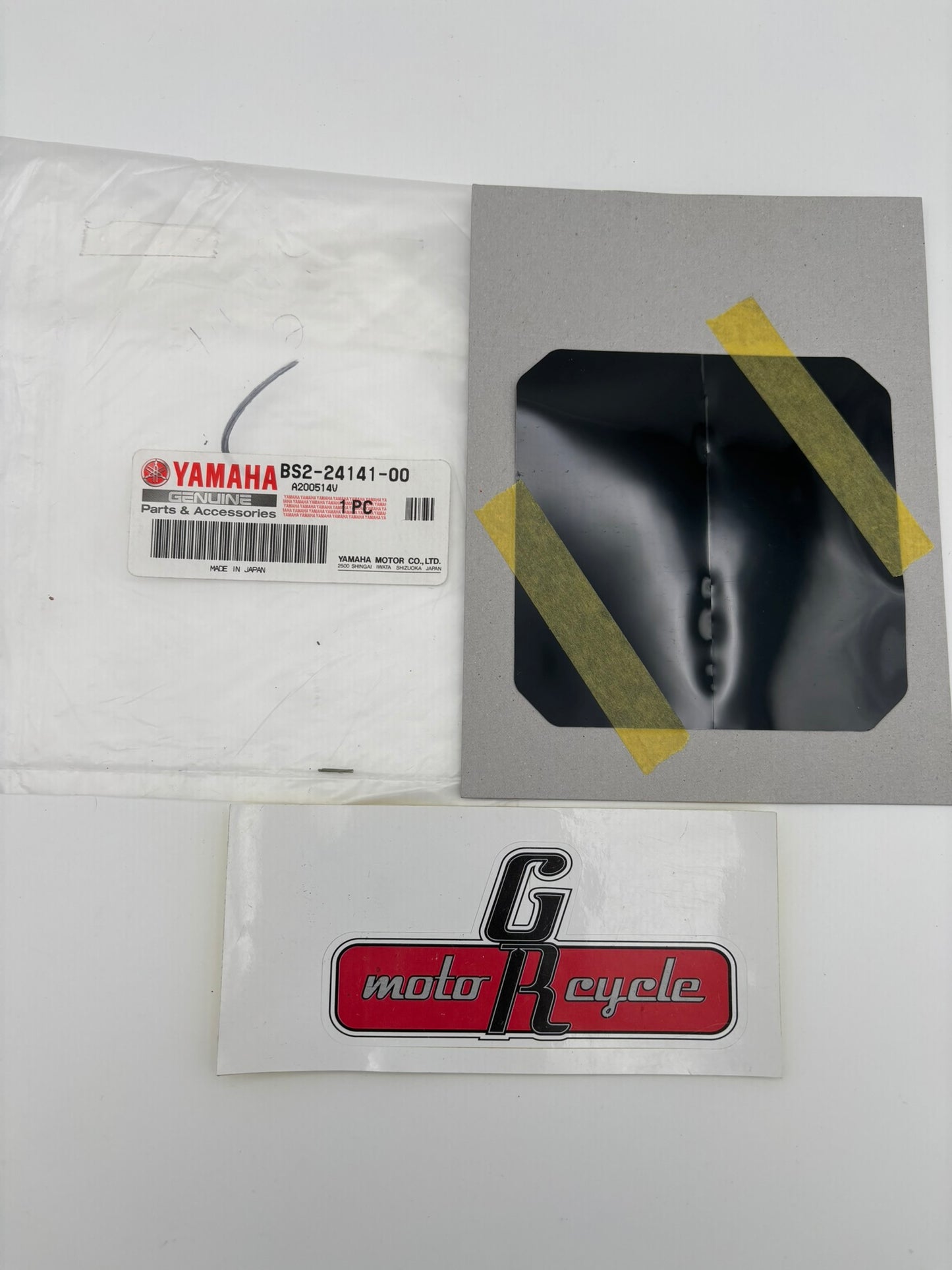 YAMAHA FUEL TANK PROTECTOR BS2-24141-00-00 Y257
