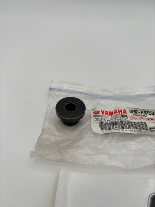 YAMAHA COLLAR 1 SUB 8EX-F3754-00-00 8HR-F3754-00-00 Y260