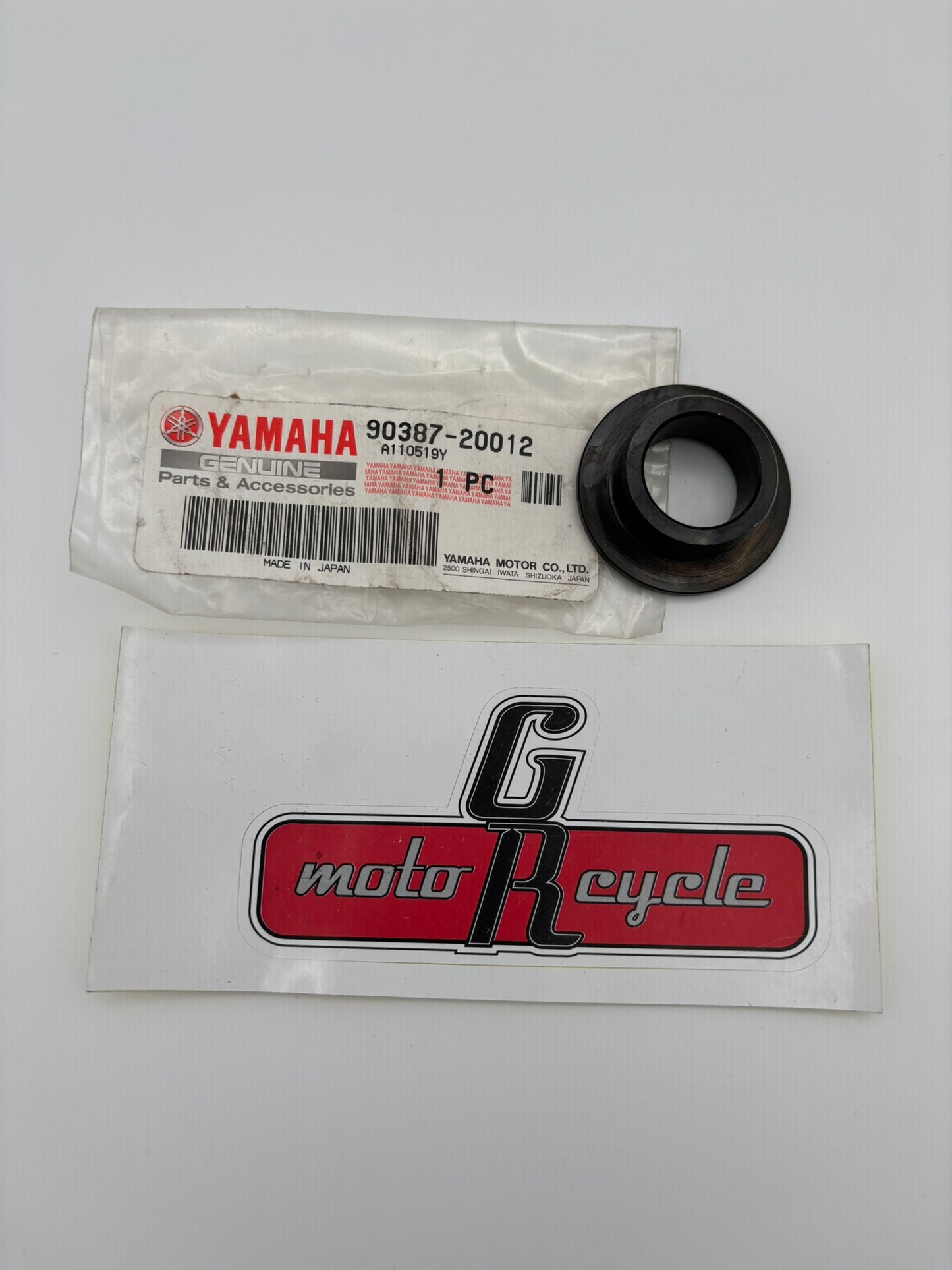 YAMAHA COLLAR SUB 90387-20033-00 90387-20012-00 Y261