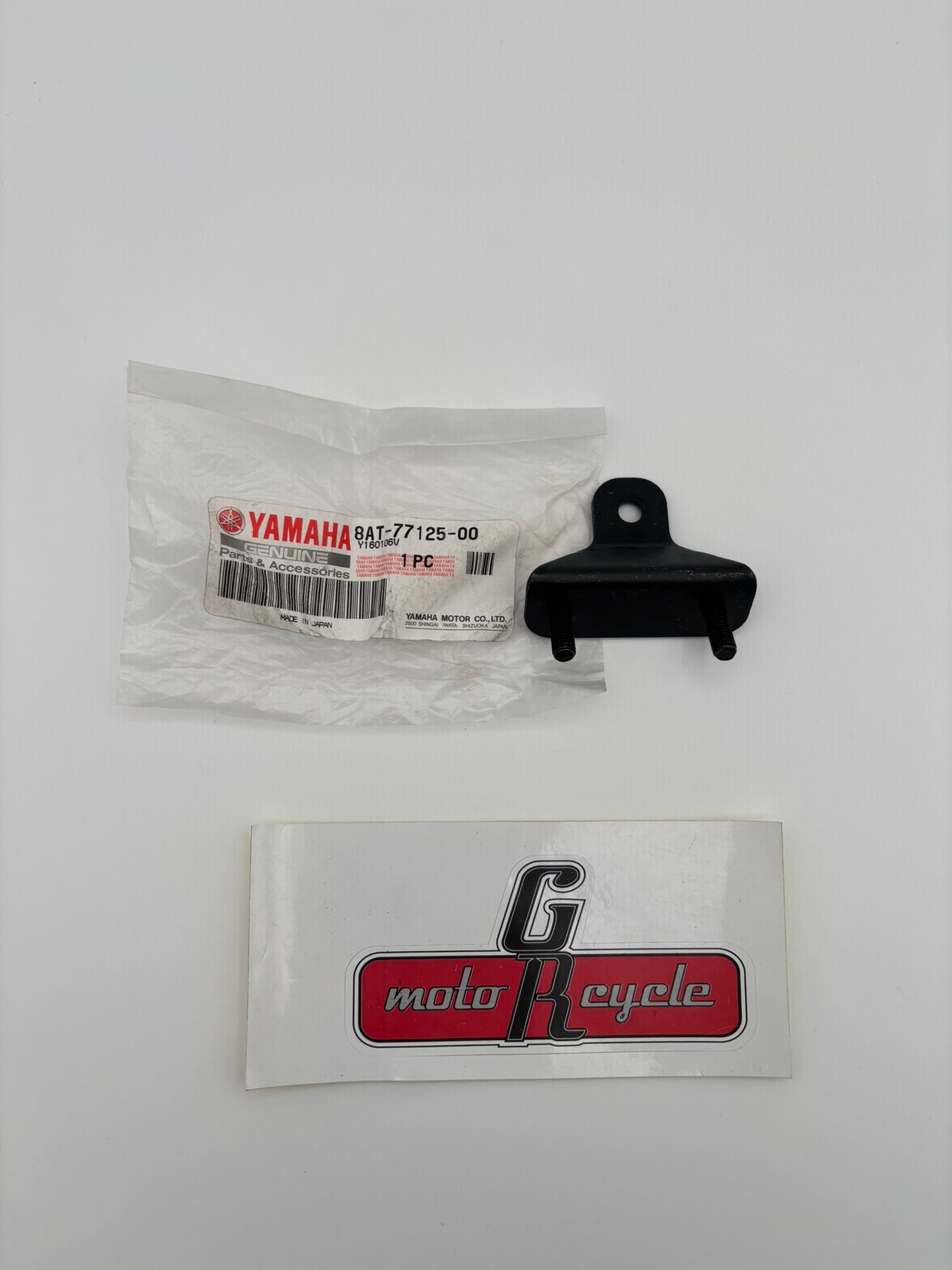 YAMAHA STAY 1 8AT-77125-00-00 Y261
