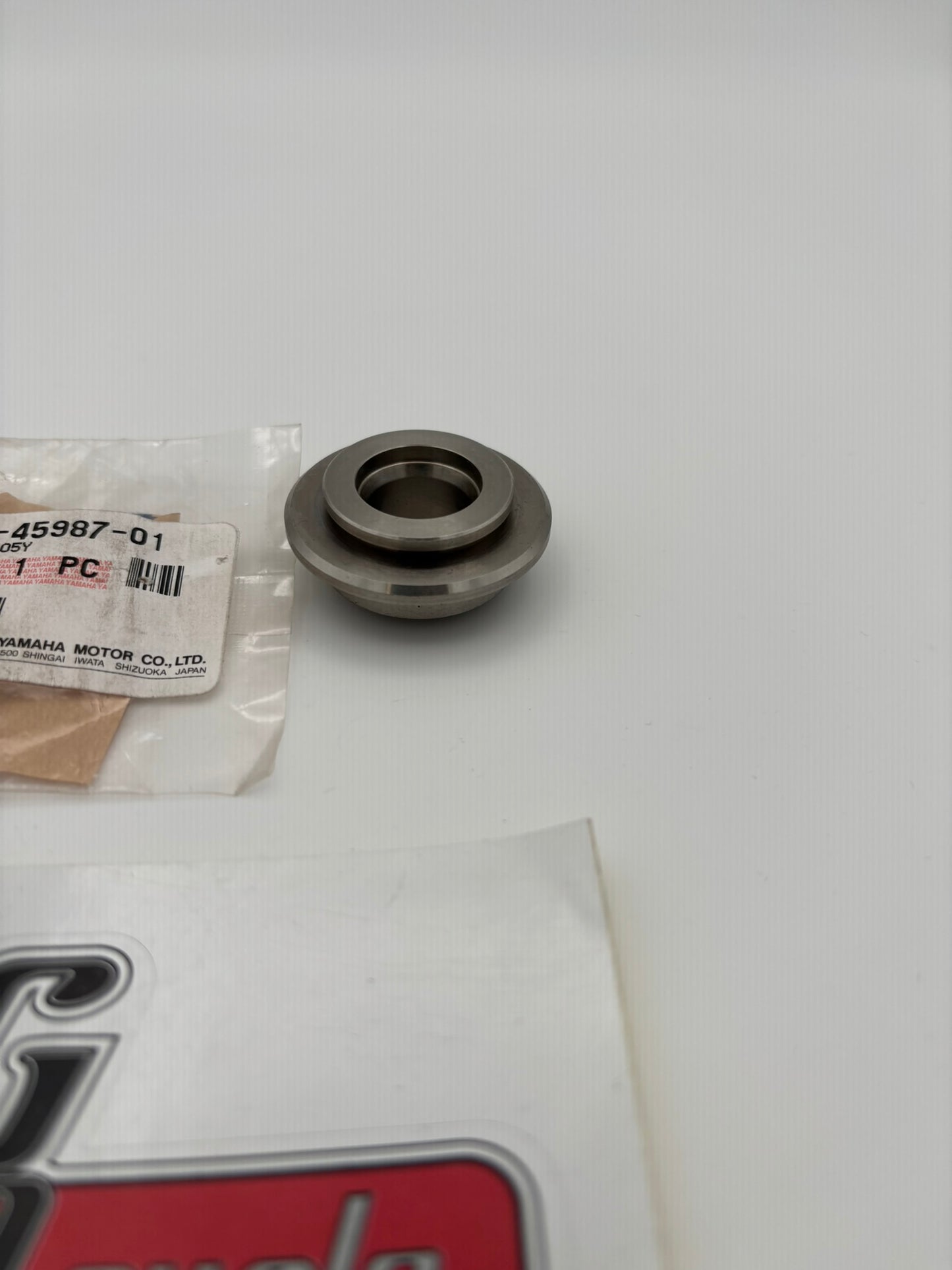 YAMAHA SPACER 6E7-45987-01-00 Y262