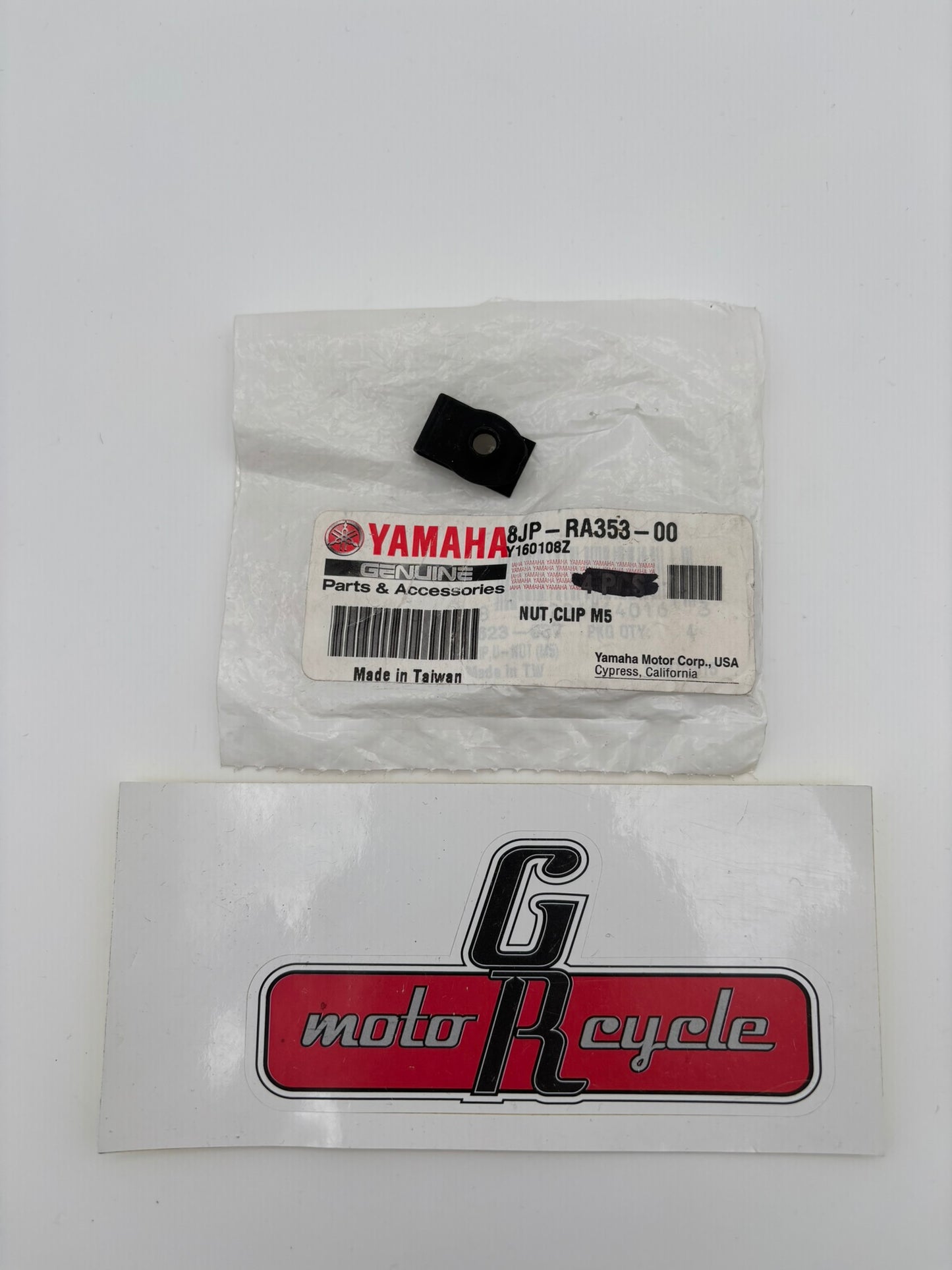 YAMAHA CLIP NUT M5 8JP-RA353-00-00 Y264