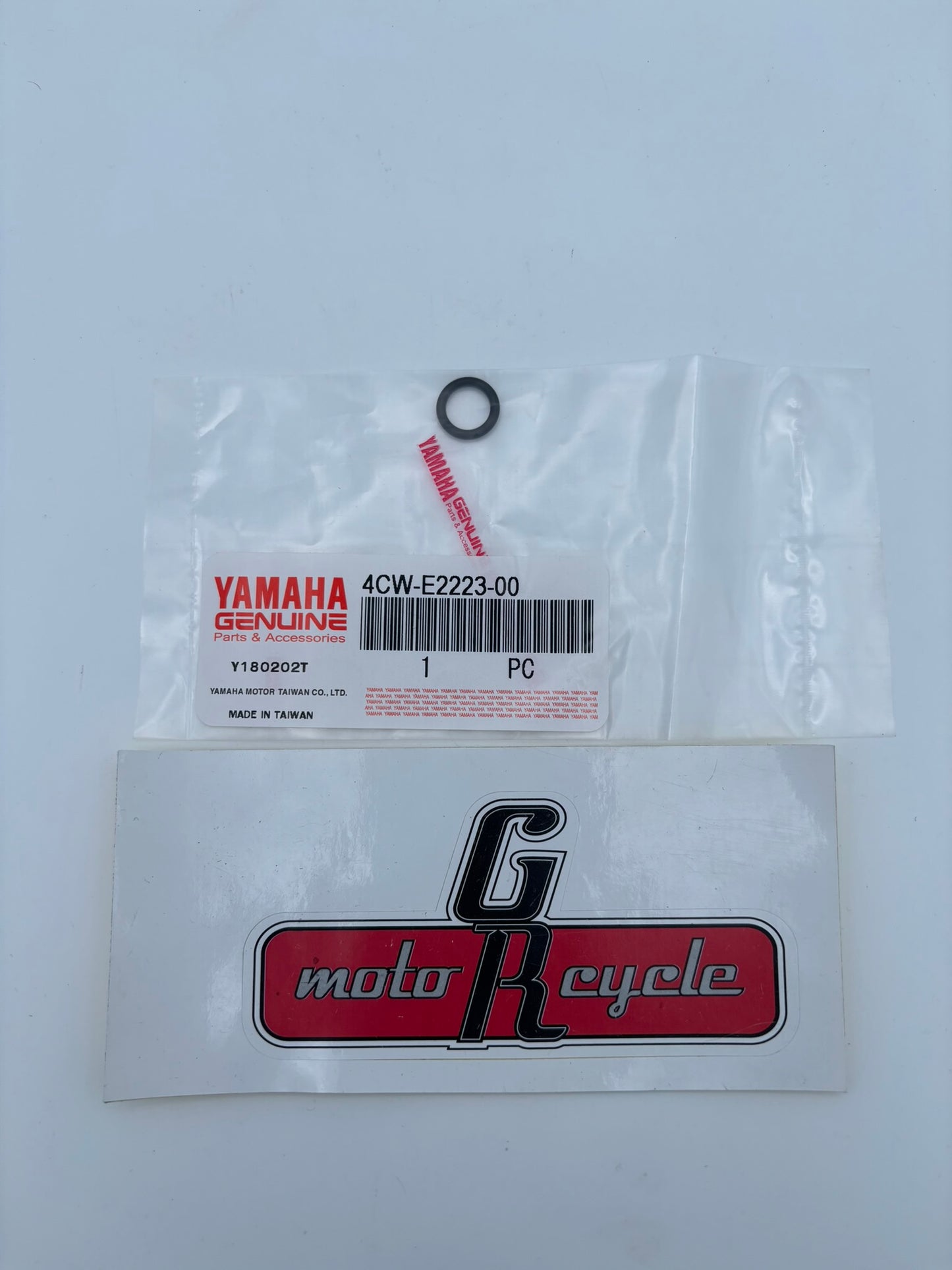 YAMAHA SEAL 4CW-E2223-00-00 Y269