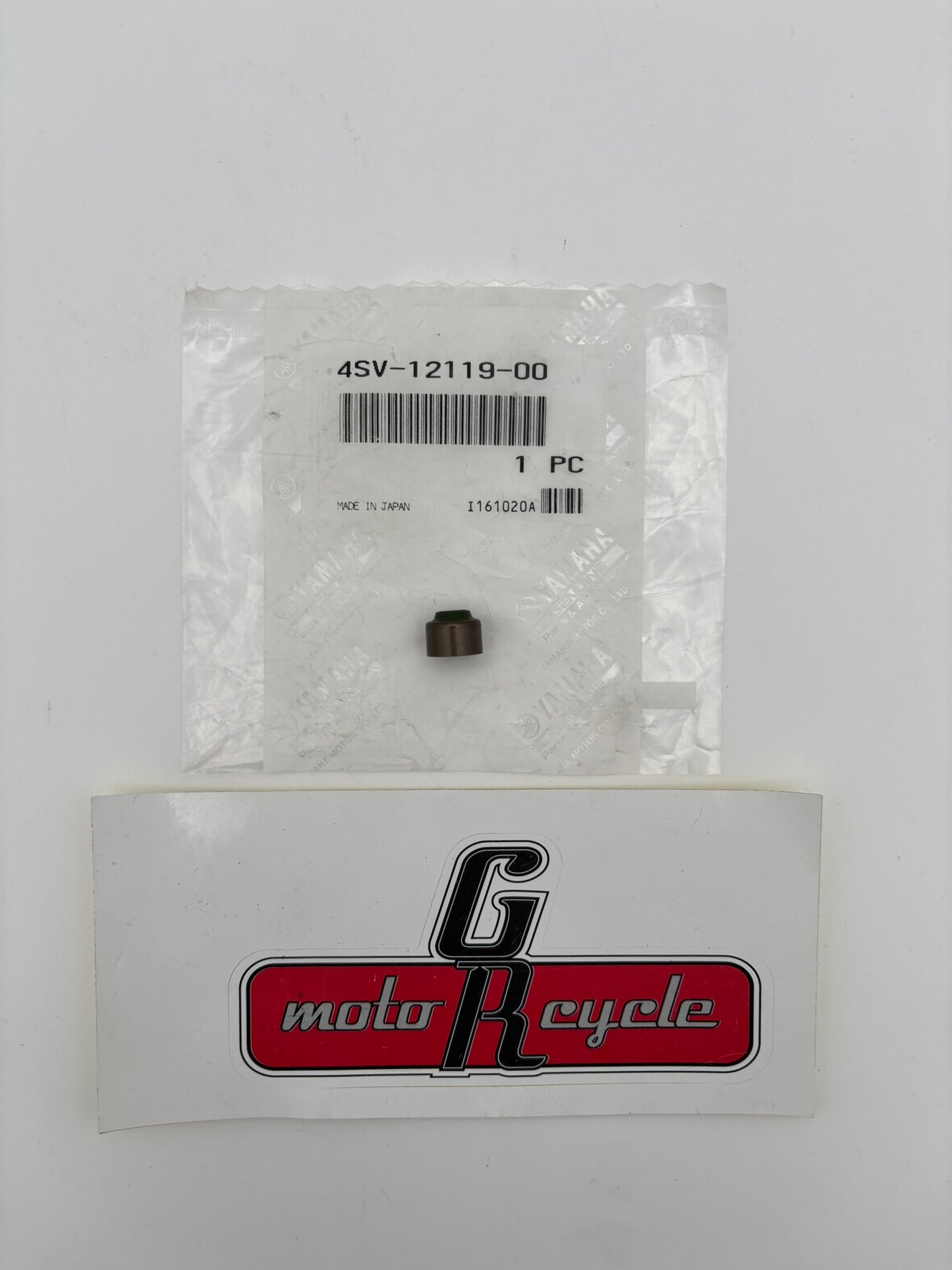 YAMAHA VALVE STEM SEAL 4SV-12119-00-00 Y269