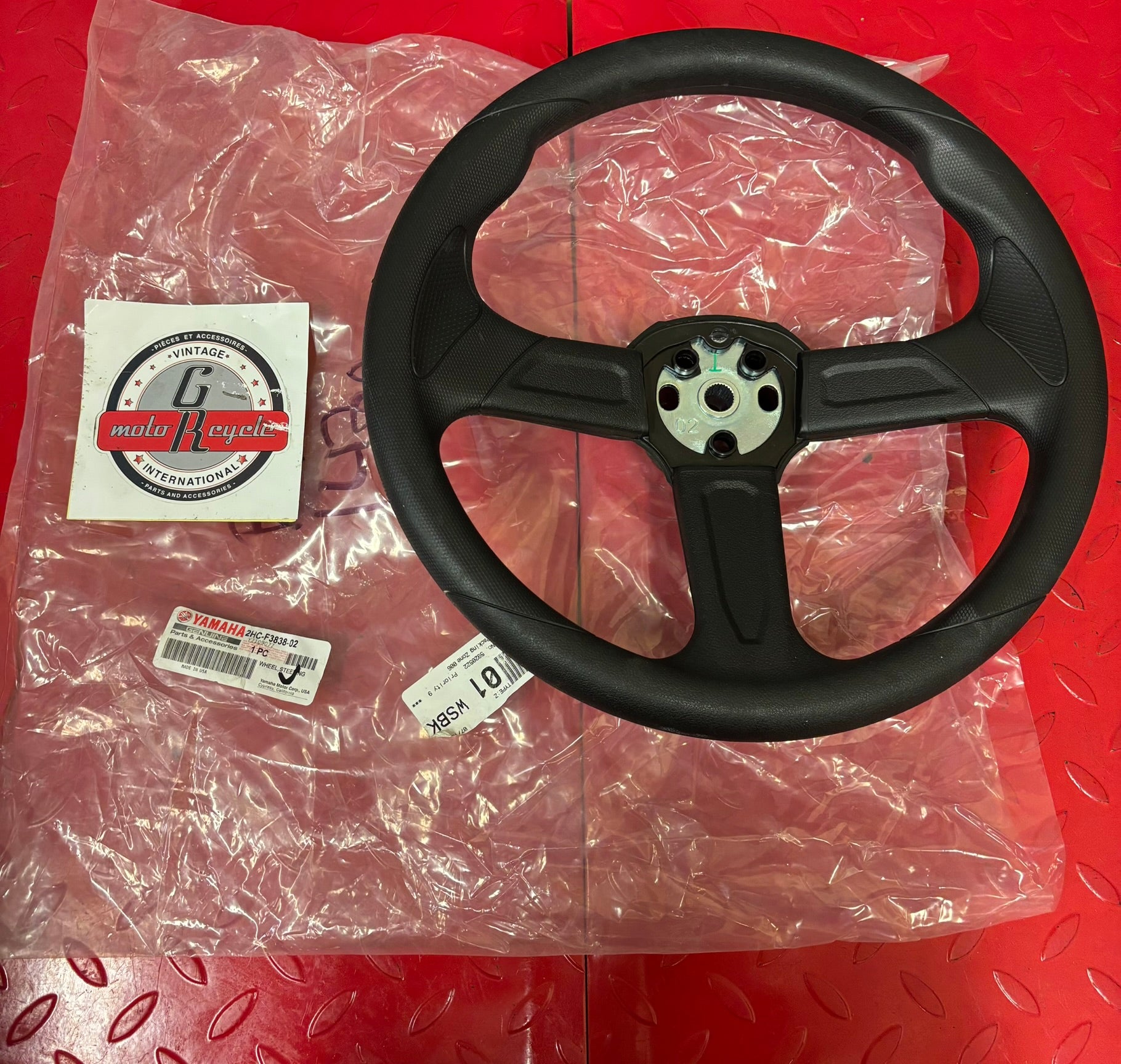 YAMAHA STEERING WHEEL 2HC-F3838-02-00 YBOX
