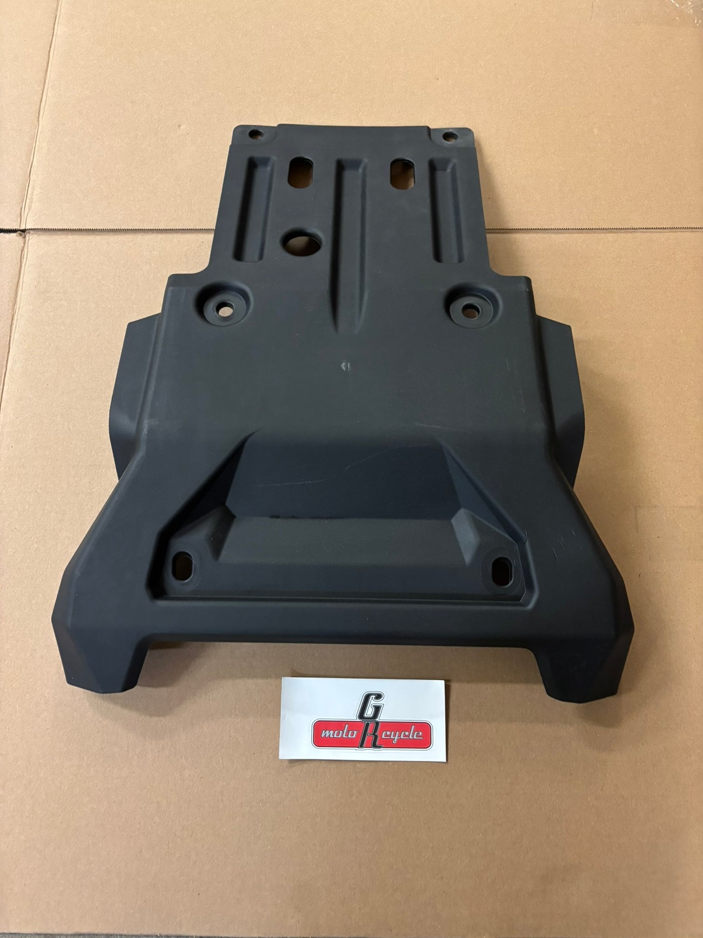 YAMAHA UNDER COVER 2MB-F8385-00-00 YBOX