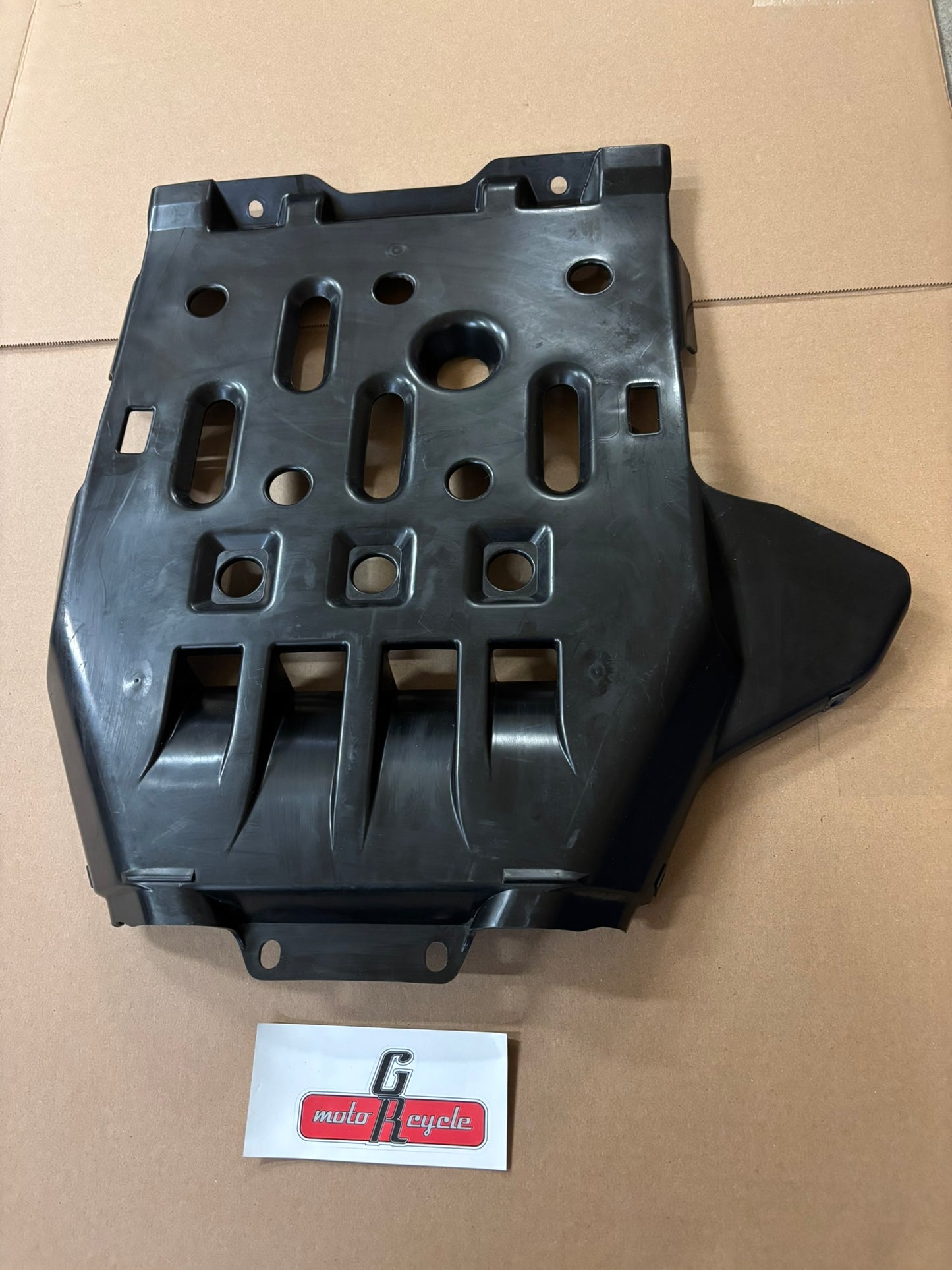 YAMAHA ENGINE GUARD 2 SUB 1HP-F147E-00-00 1HP-F147E-02-00 3B4-2147E-00-00 YBOX
