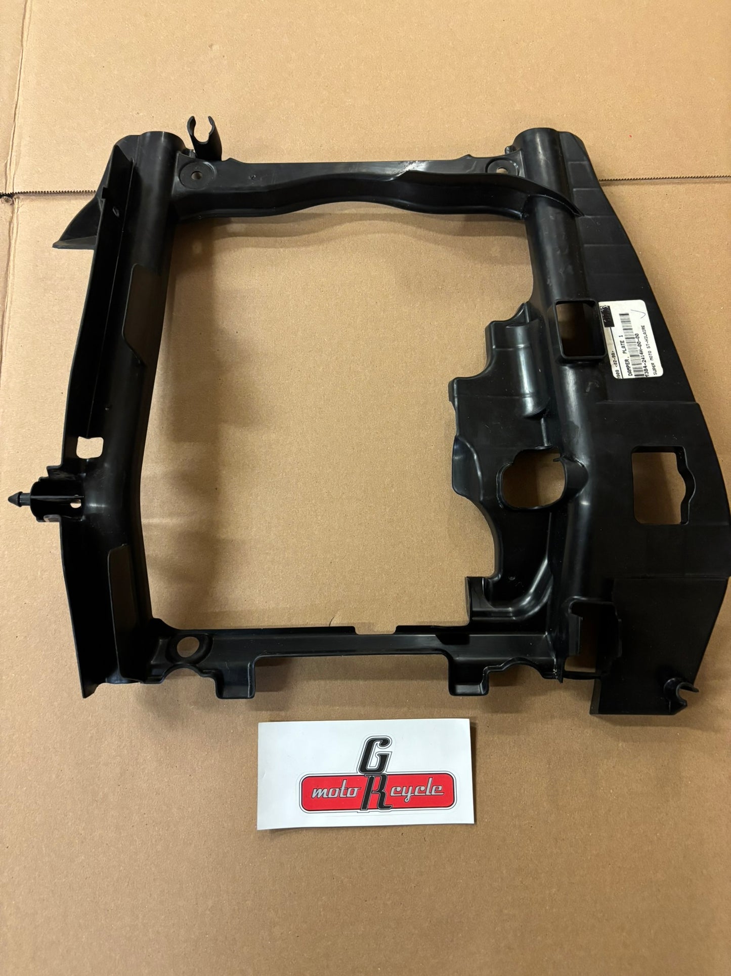 YAMAHA PLATE DAMPER 1 3B4-2414H-00-00 YBOX