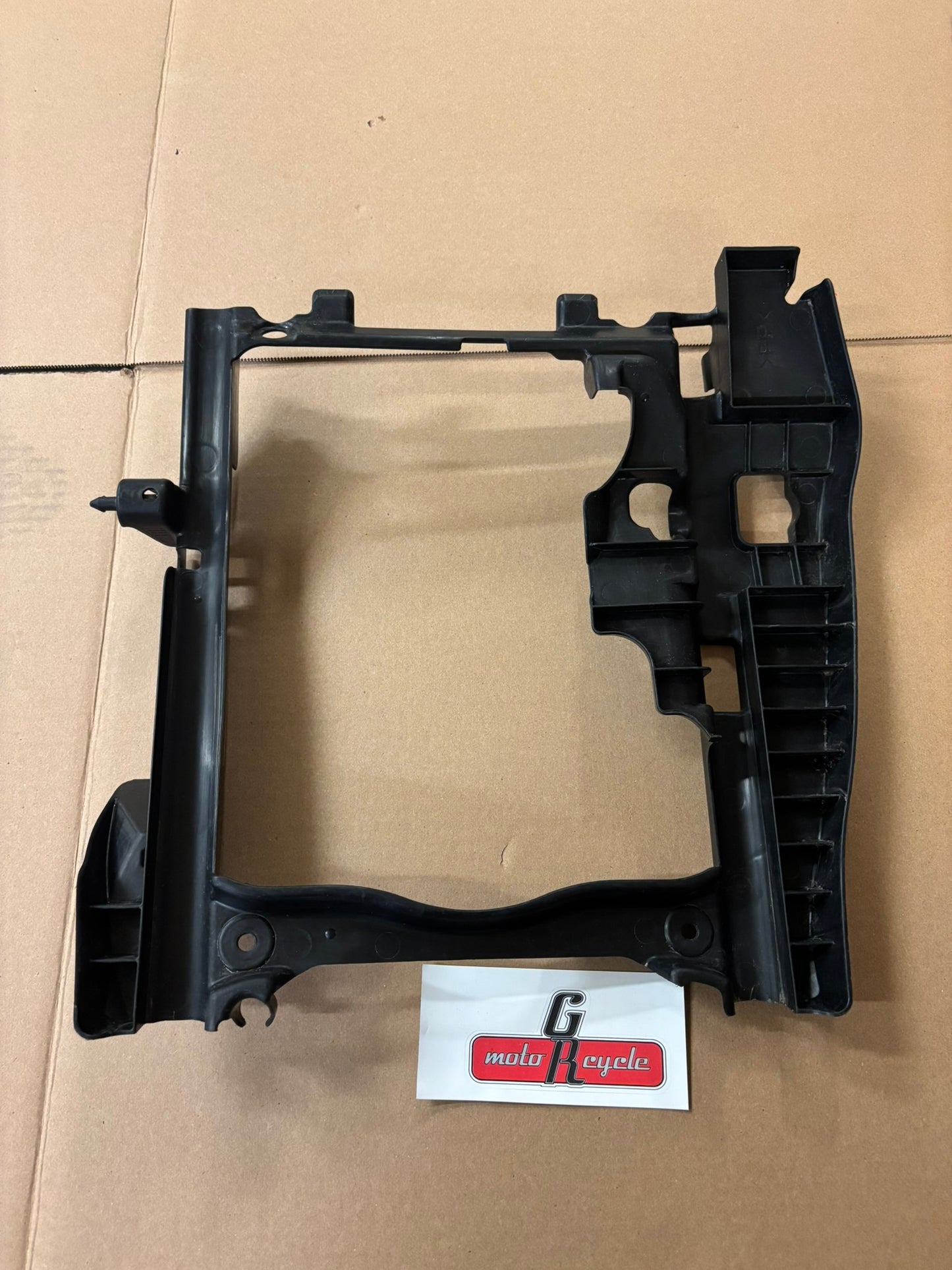 YAMAHA PLATE DAMPER 1 3B4-2414H-00-00 YBOX