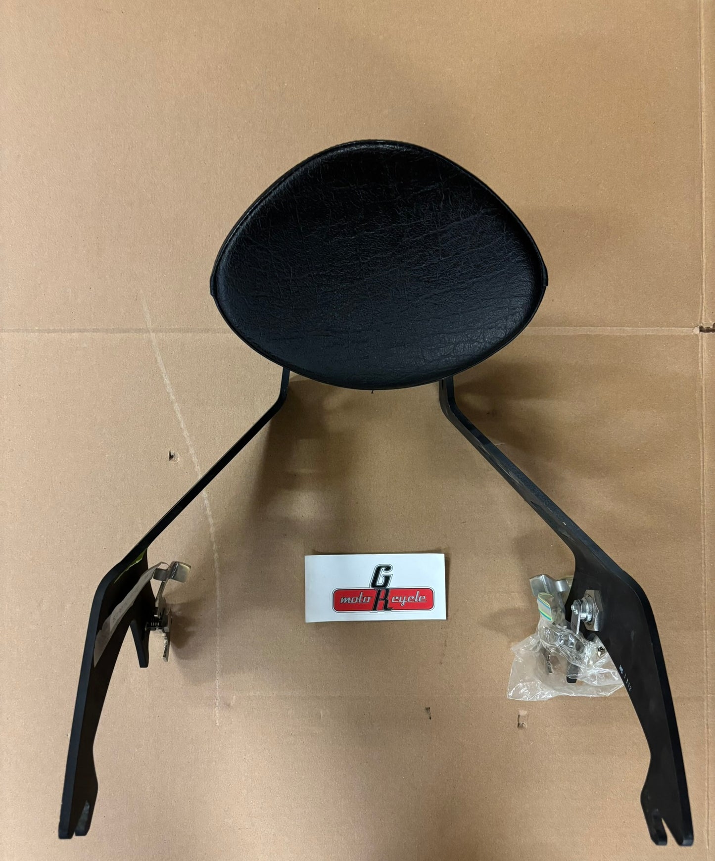 YAMAHA RAIDER 2008 - 2017 FIXED BACKREST SHORT MIDNIGHT (NO KEY) 27D-F84B0-V0-00 5C7-F84A0-50-00 YBOX