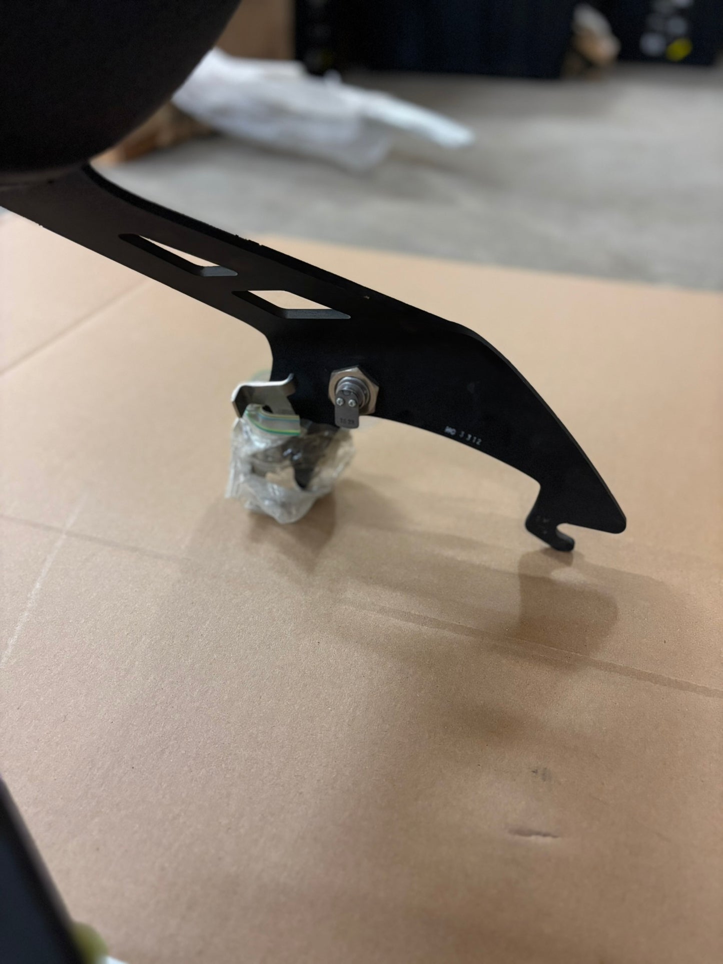 YAMAHA RAIDER 2008 - 2017 FIXED BACKREST SHORT MIDNIGHT (NO KEY) 27D-F84B0-V0-00 5C7-F84A0-50-00 YBOX