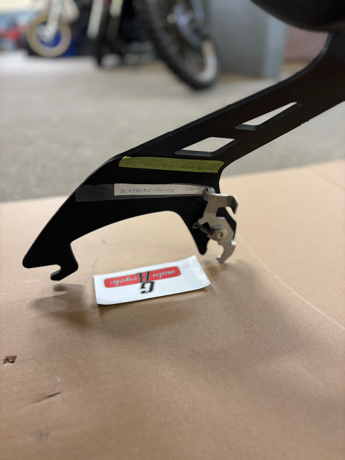 YAMAHA RAIDER 2008 - 2017 FIXED BACKREST SHORT MIDNIGHT (NO KEY) 27D-F84B0-V0-00 5C7-F84A0-50-00 YBOX