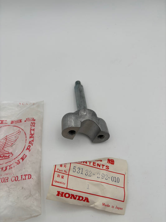 HONDA HANDLE PIPE HOLDER 53132-292-010 H197