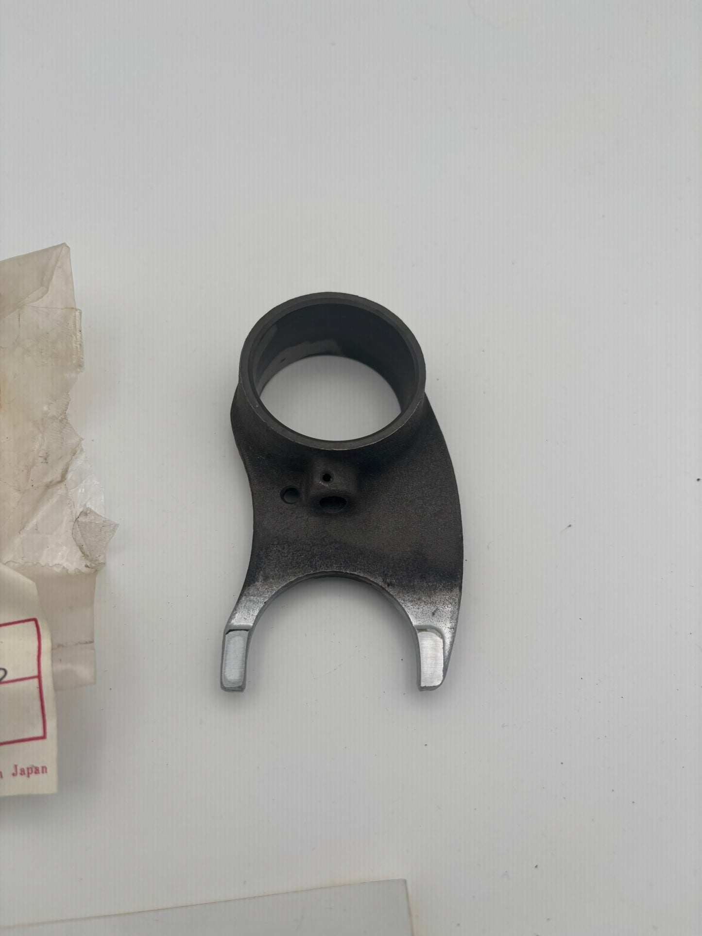 HONDA LEFT GEAR SHIFT FORK 24213-323-000 H201