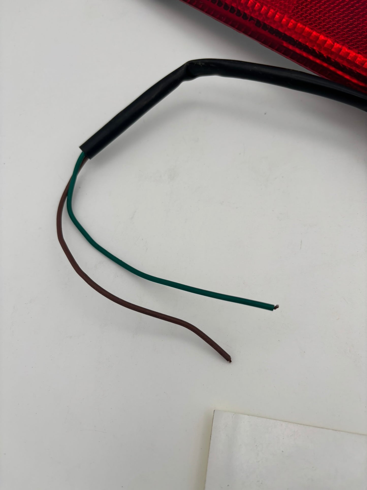 HONDA USED RIGHT SADDLEBAG REFLEX REFLECTOR LIGHT SUB 33750-MAM-A90 33750-MAM-A62-U H217
