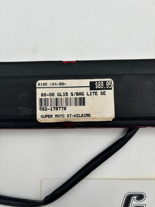 HONDA USED RIGHT SADDLEBAG REFLEX REFLECTOR LIGHT SUB 33750-MAM-A90 33750-MAM-A62-U H217