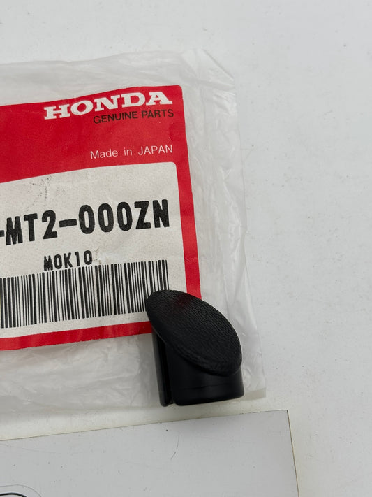 HONDA REAR PASSENGER GRIP GROMMET *NH1* (BLACK) 84112-MT2-000ZN H218