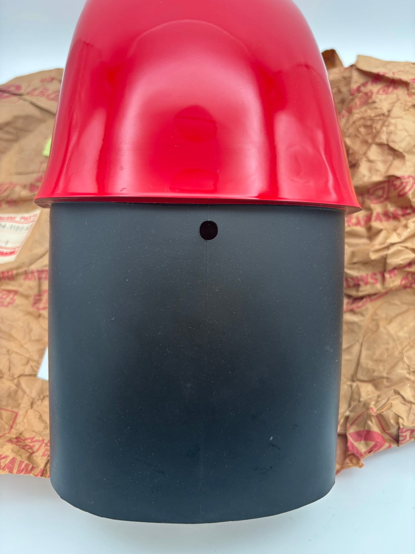 KAWASAKI FRONT FENDER BLACK / RED 35004-1155-M1 K40