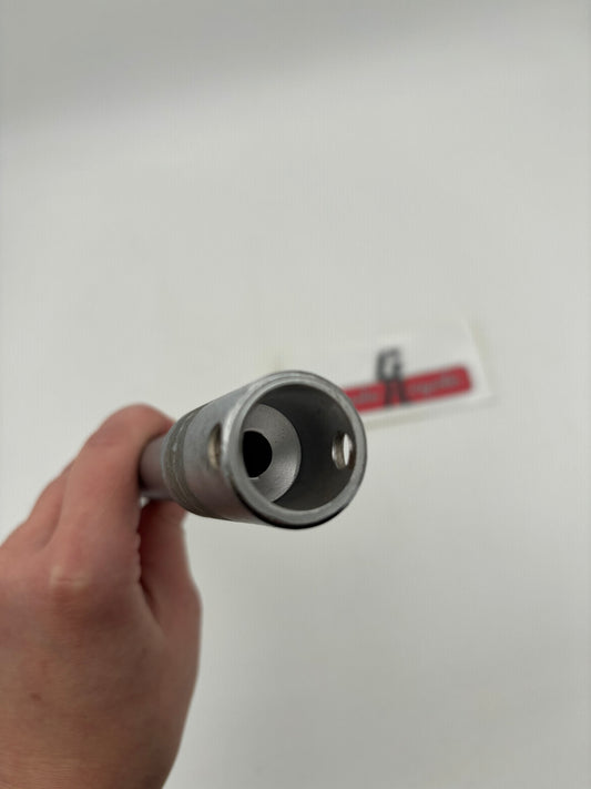 YAMAHA WHEEL AXLE 26H-25381-00-00 Y272