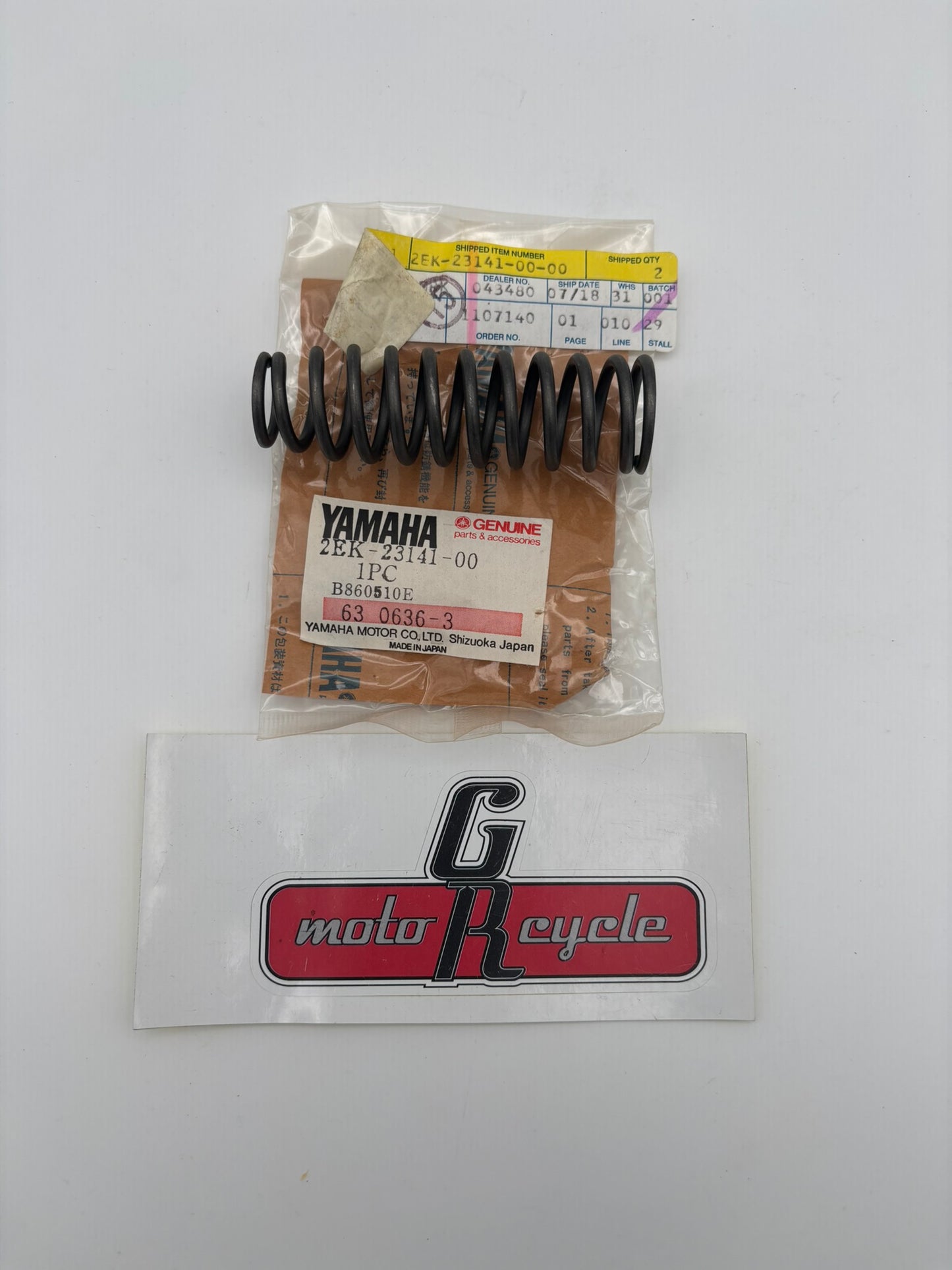 YAMAHA FRONT FORK SPRING 2EK-23141-00-00 Y275