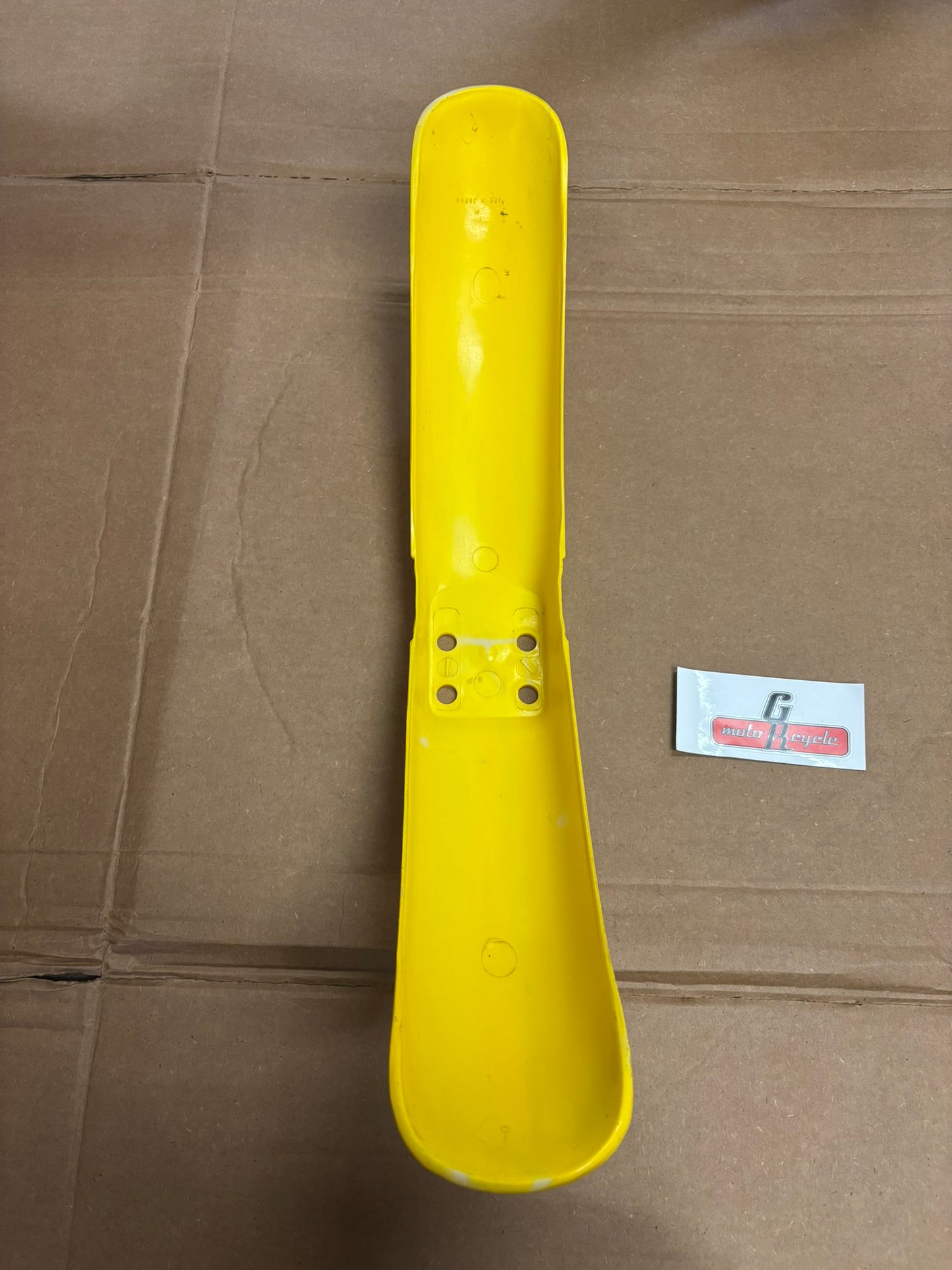 SUZUKI TM FRONT FENDER 53111-28300-163 SBOX