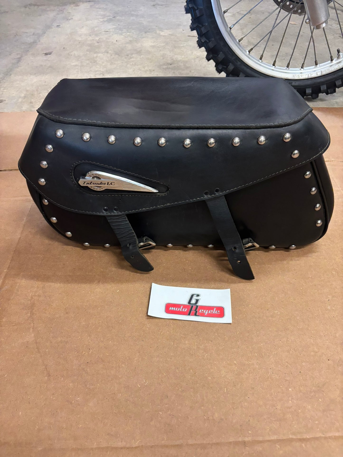 SUZUKI USED VL1500 INTRUDER LC SADDLEBAG SUZVL1500BAG SBOX