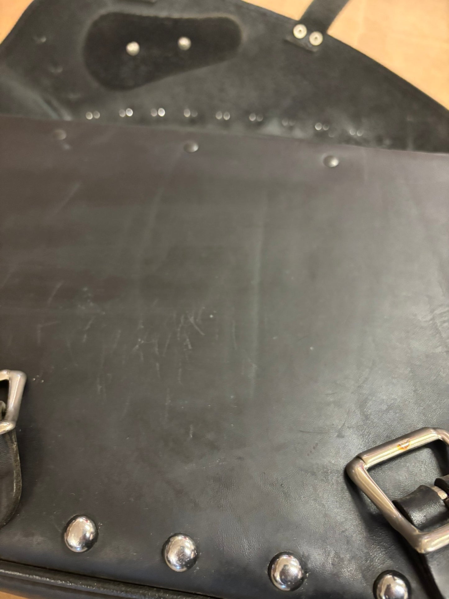 SUZUKI USED VL1500 INTRUDER LC SADDLEBAG SUZVL1500BAG SBOX