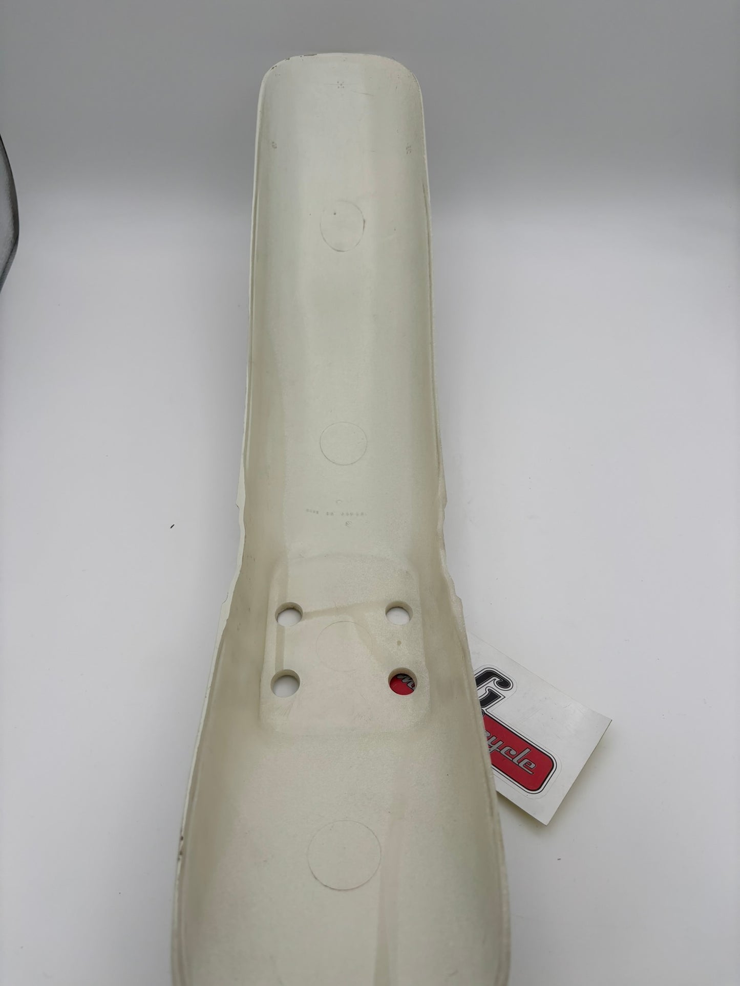 SUZUKI FRONT FENDER SUB 53111-32201-189 53111-32202-13L 53111-32200-189 S59