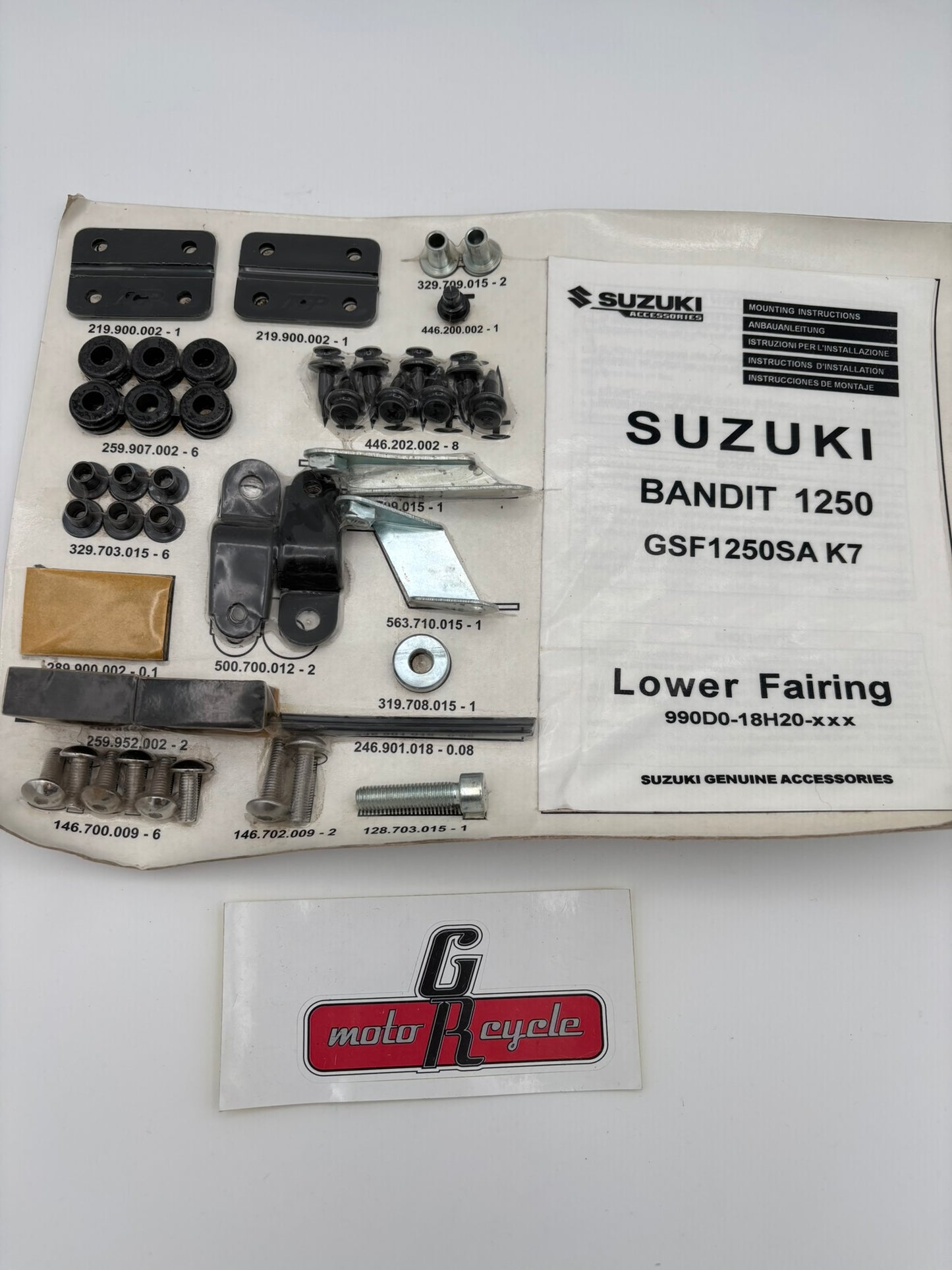 SUZUKI GSF1250S K7 LOWER FAIRING COWLING BRACKET FITTING KIT 990D0-18H20-XXX S59