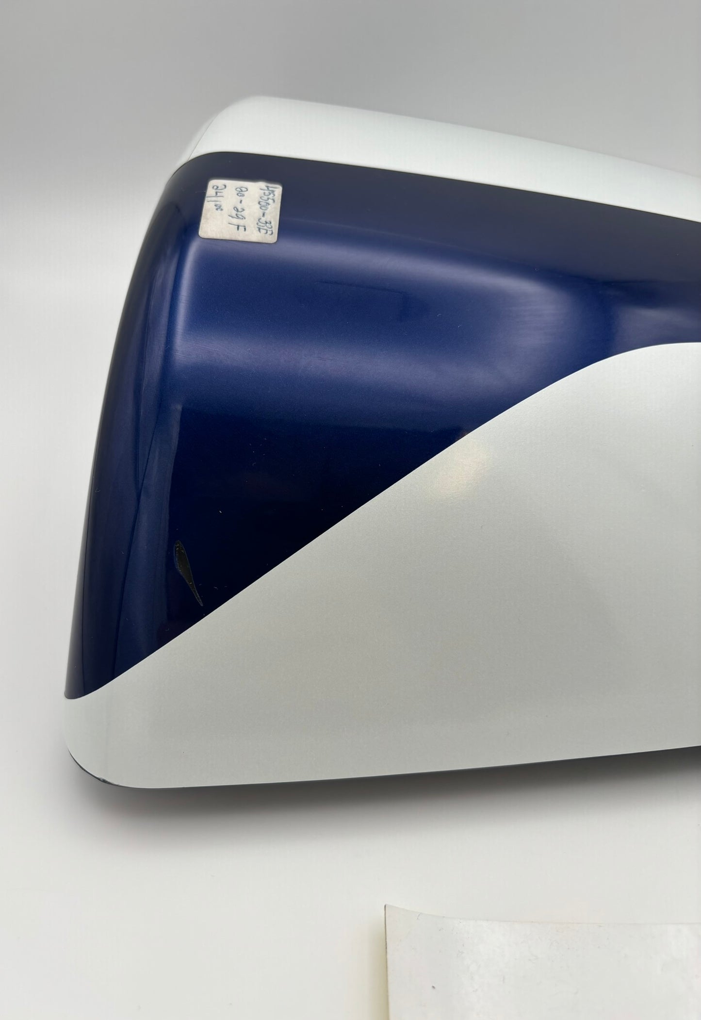 SUZUKI SEAT TAIL BOX ASSY (BLUE) 45500-33E40-1LF S64